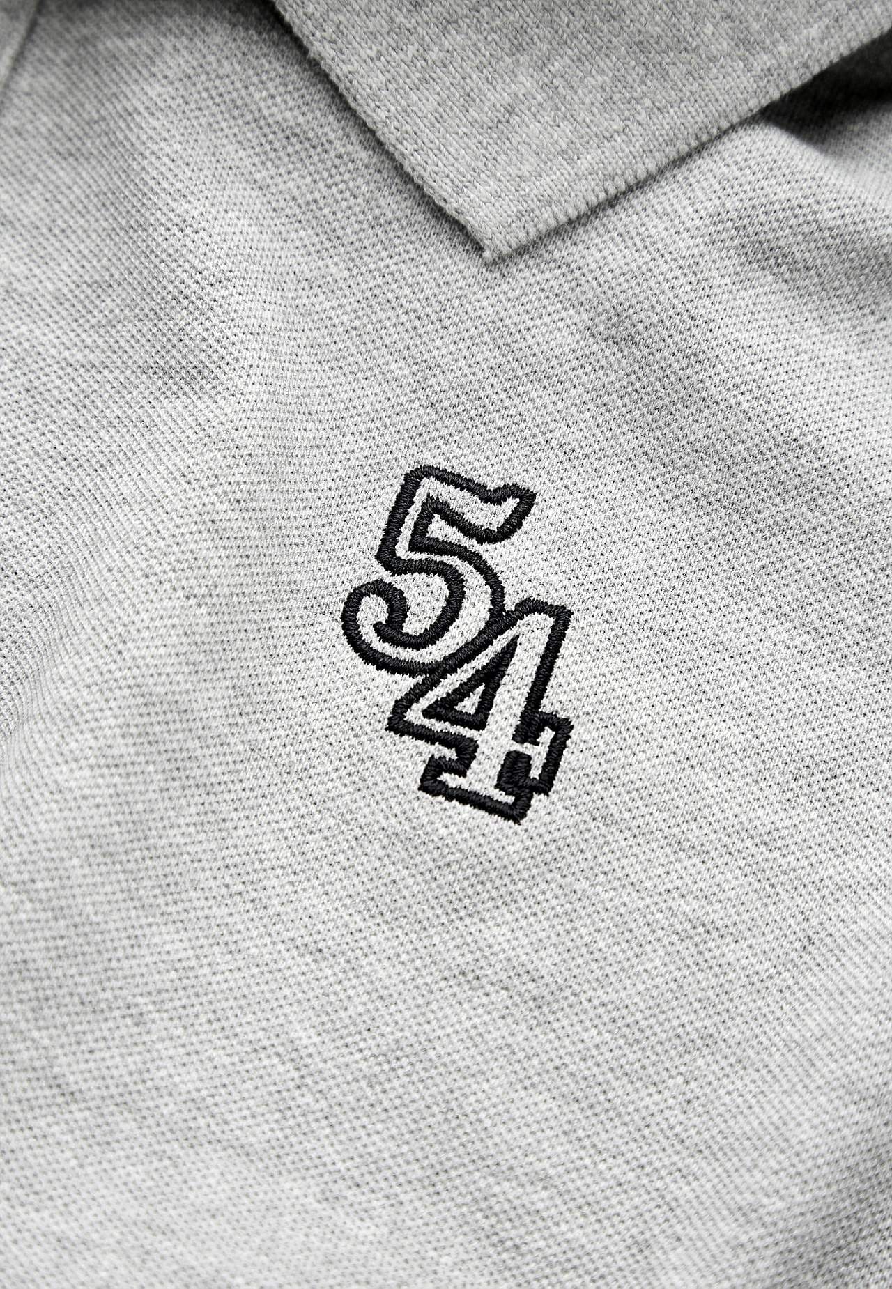 T-Shirt mit Kragen