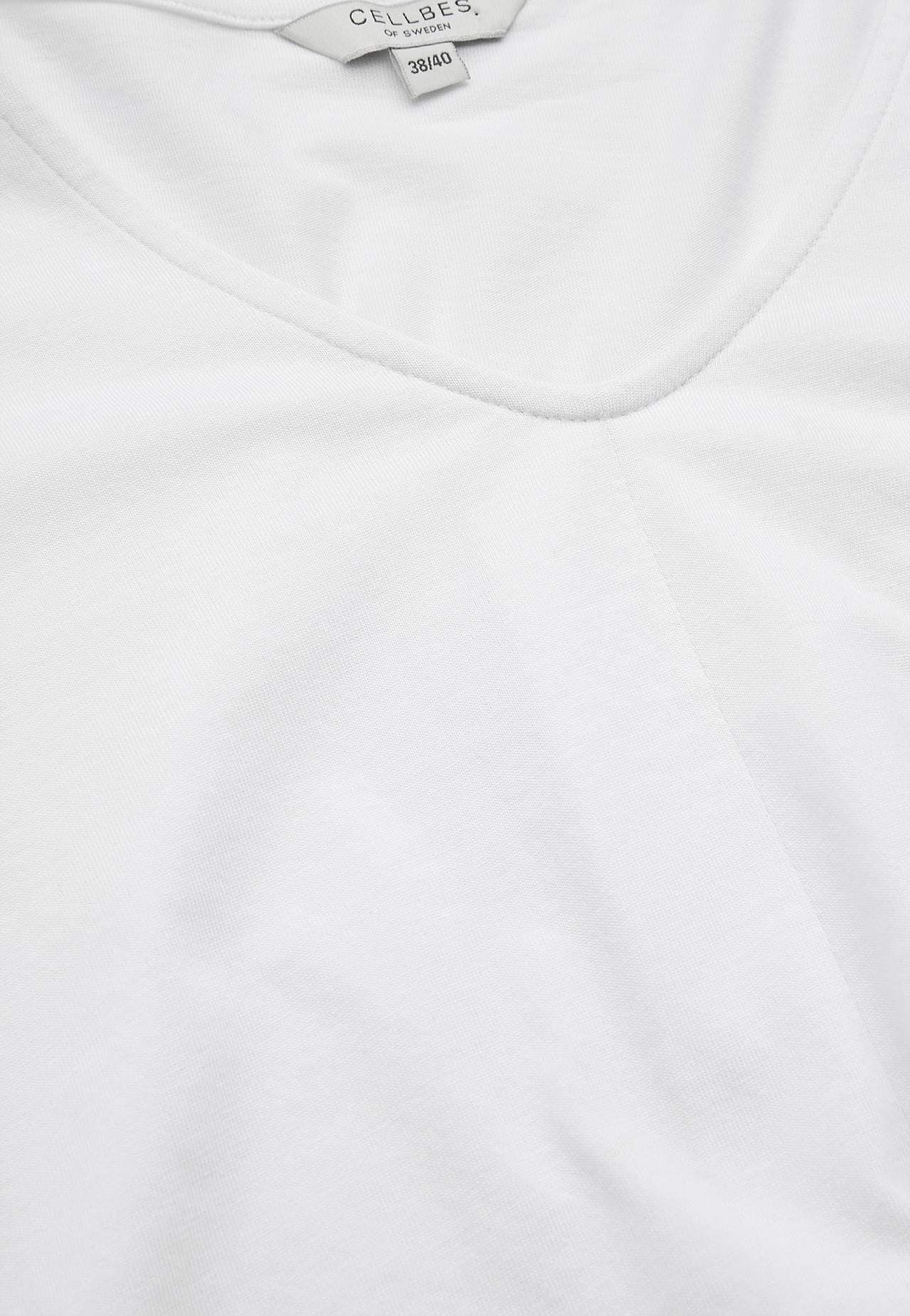 Jersey-Top mit einem V-Ausschnitt
