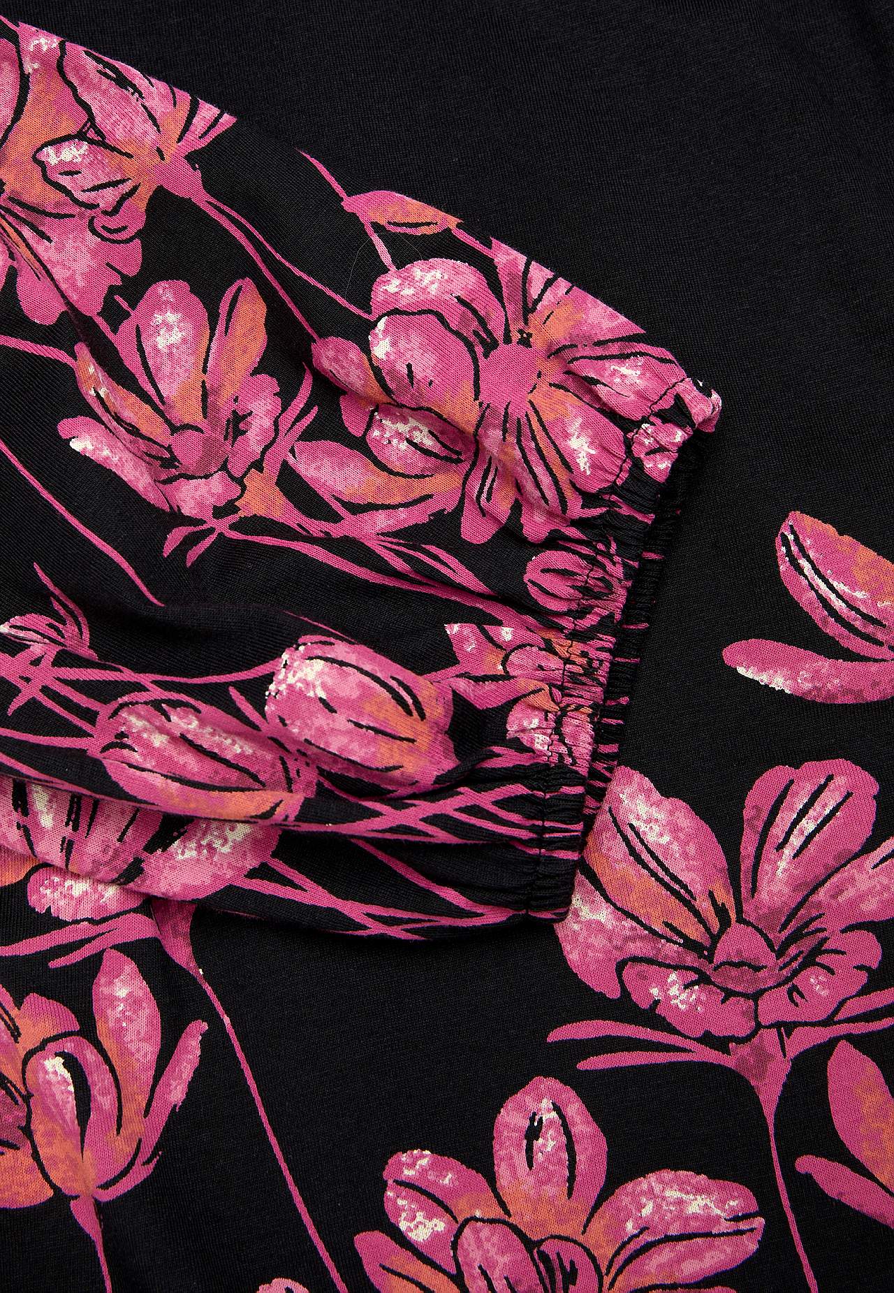 Jersey-Top mit einem Blumen-Muster