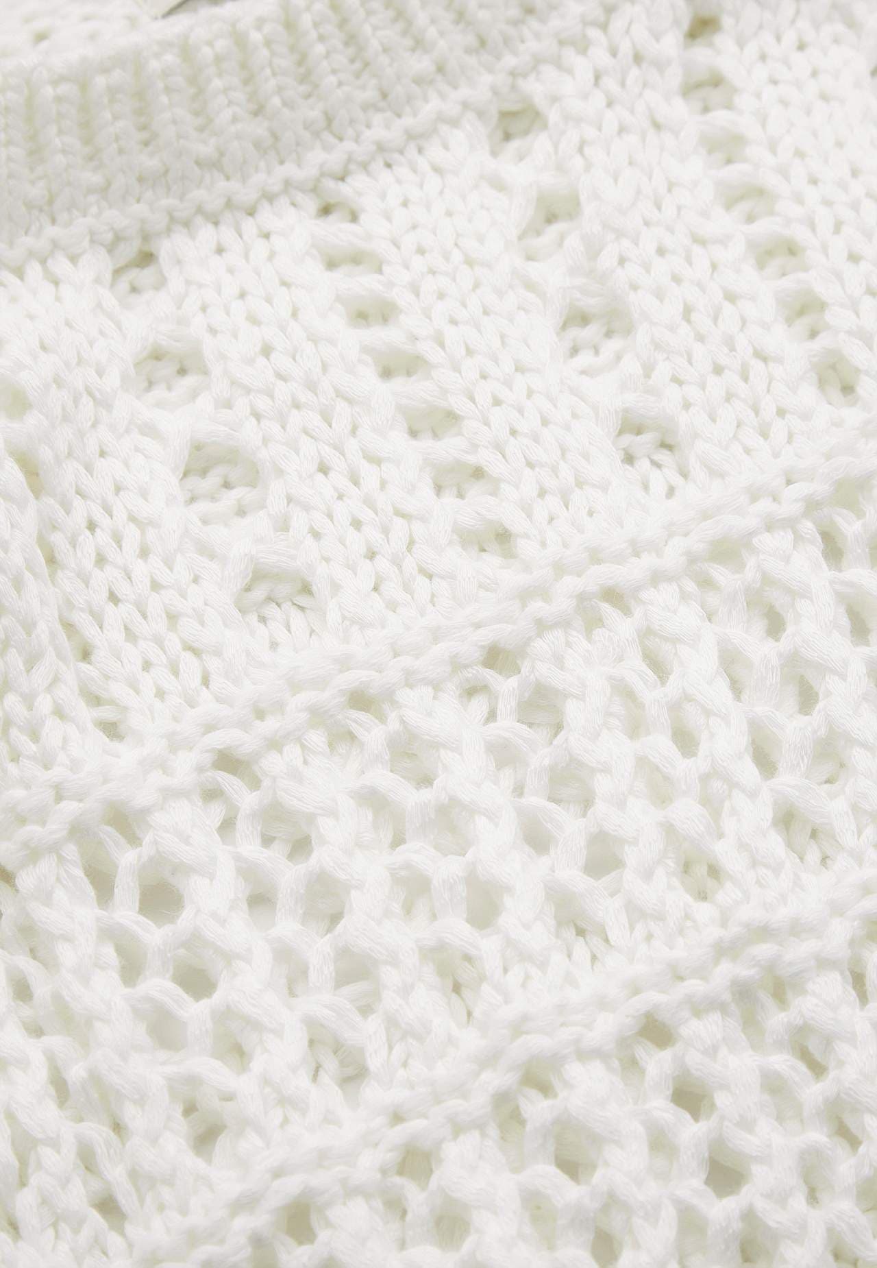 Strickpullover mit Lochmuster