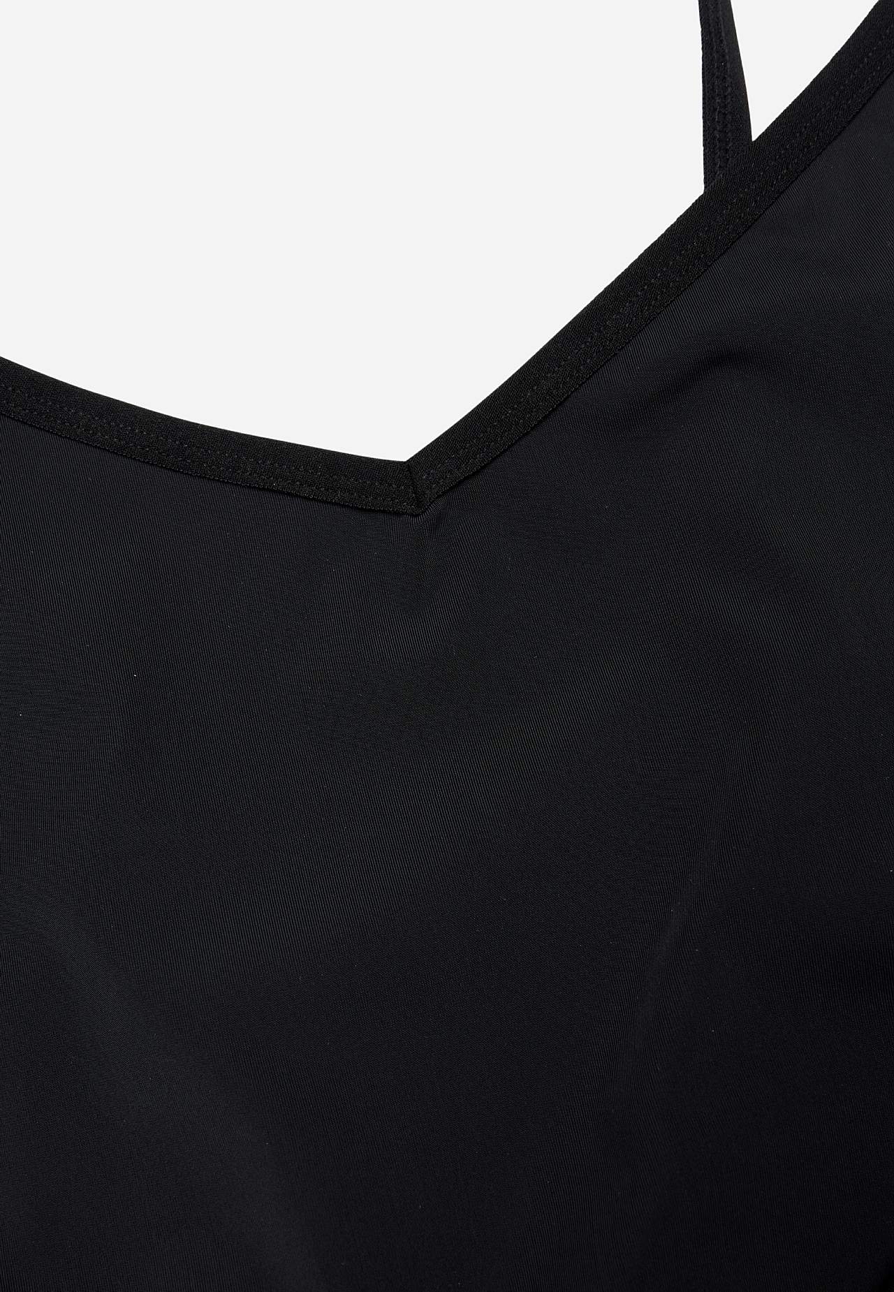 Unterkleid mit modellierendem Effekt