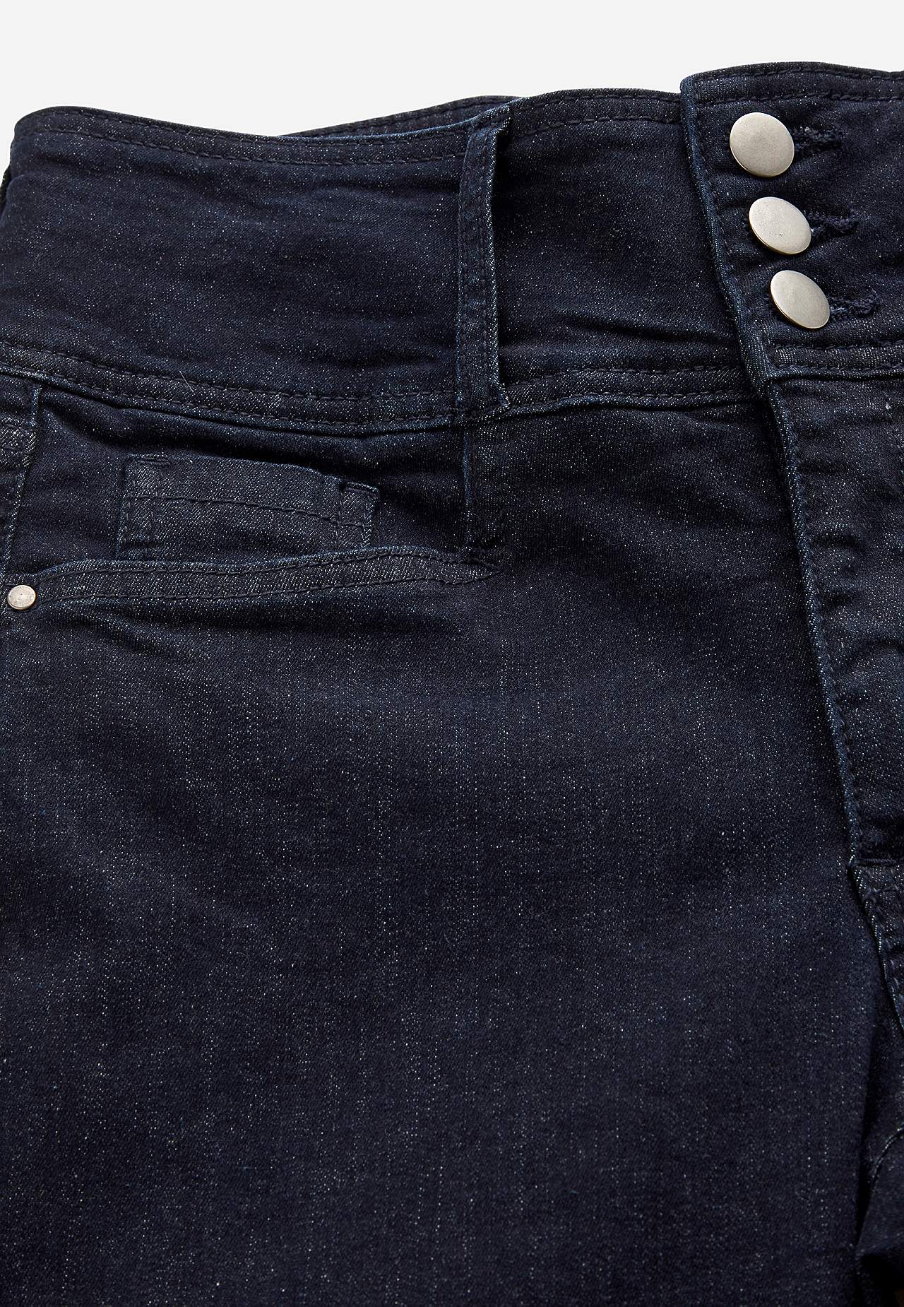 Schmale Jeans mit hohem Schnitt - drei Längen