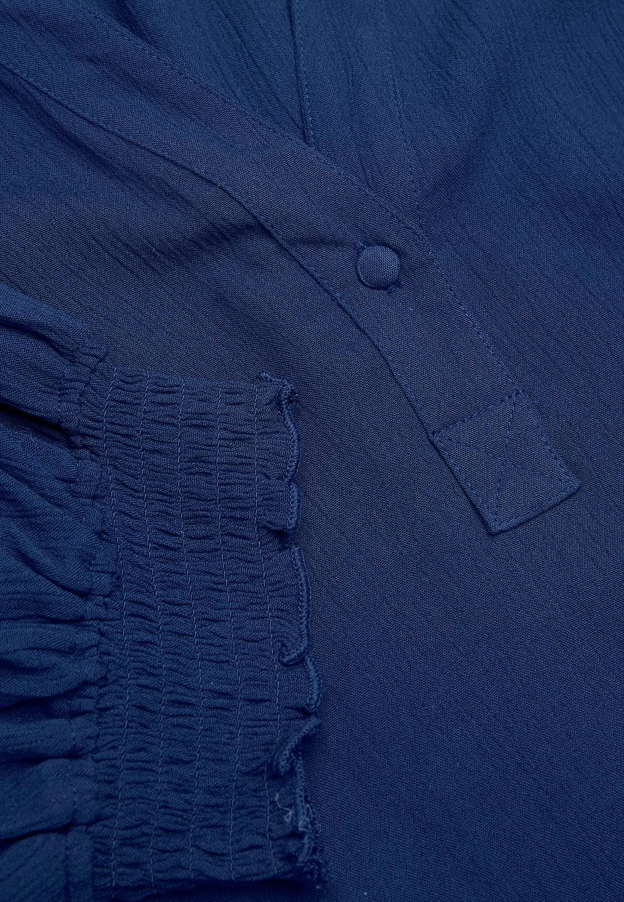 Bluse aus Krepp mit Smokarbeit