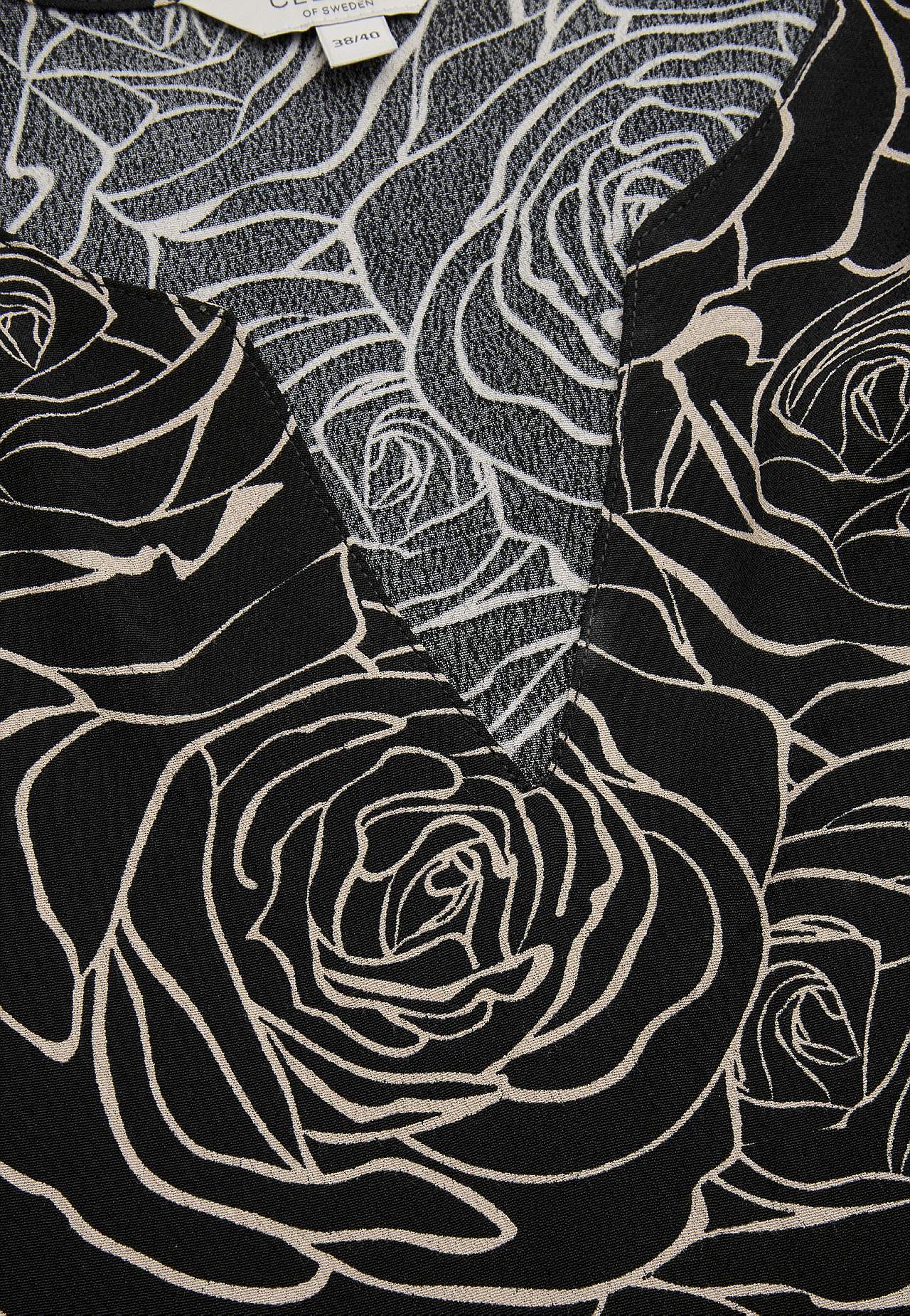 Bluse aus Viskose mit einem Blumen-Muster