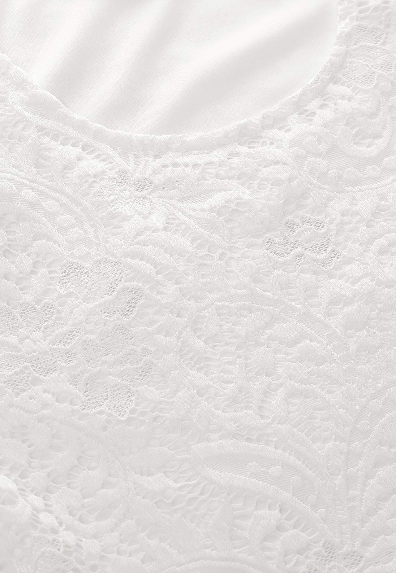 Spitzenbustier mit Trompetenärmel