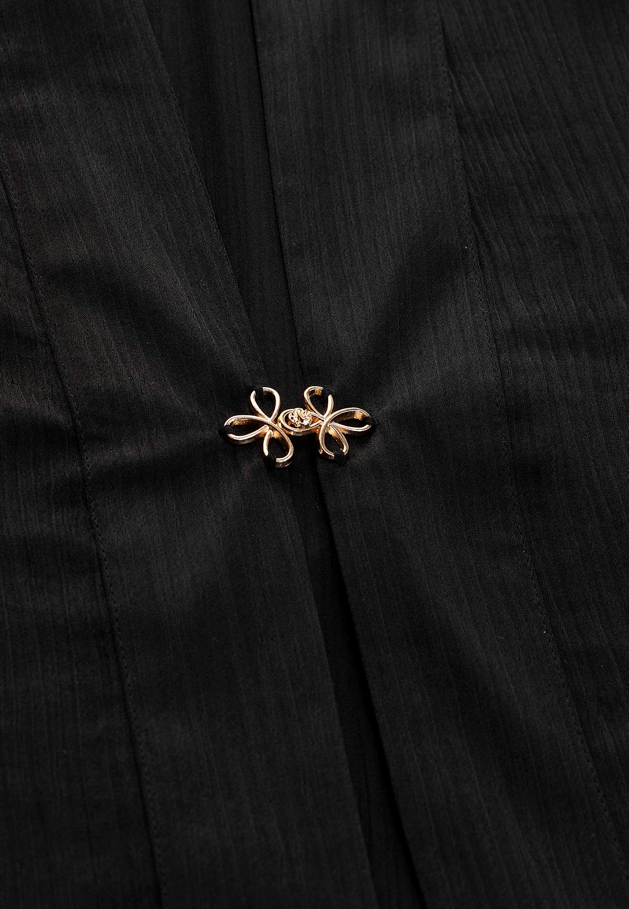 Offene Party-Tunika mit goldfarbener Schnalle