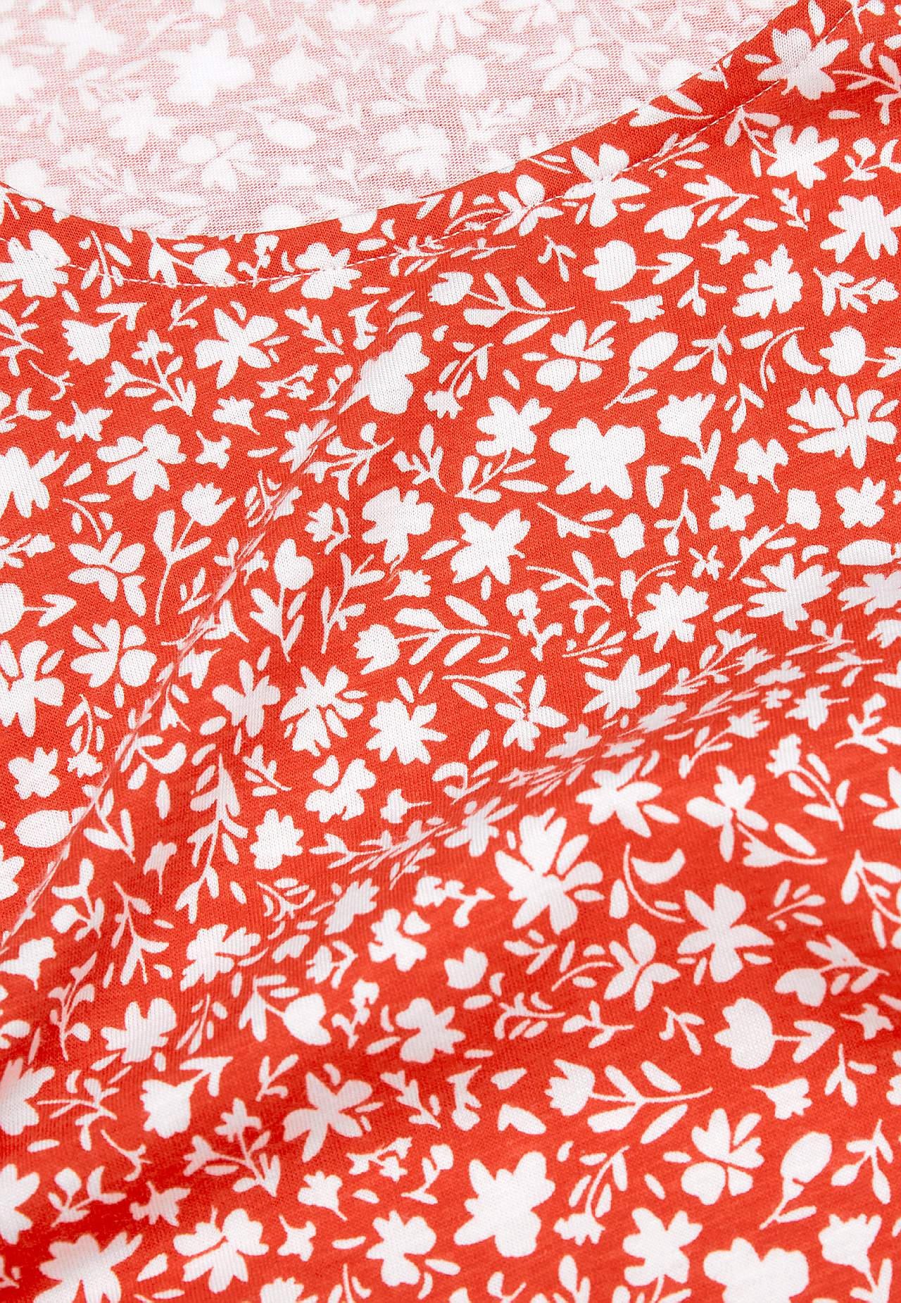 Jerseykleid mit Rüschenröcken