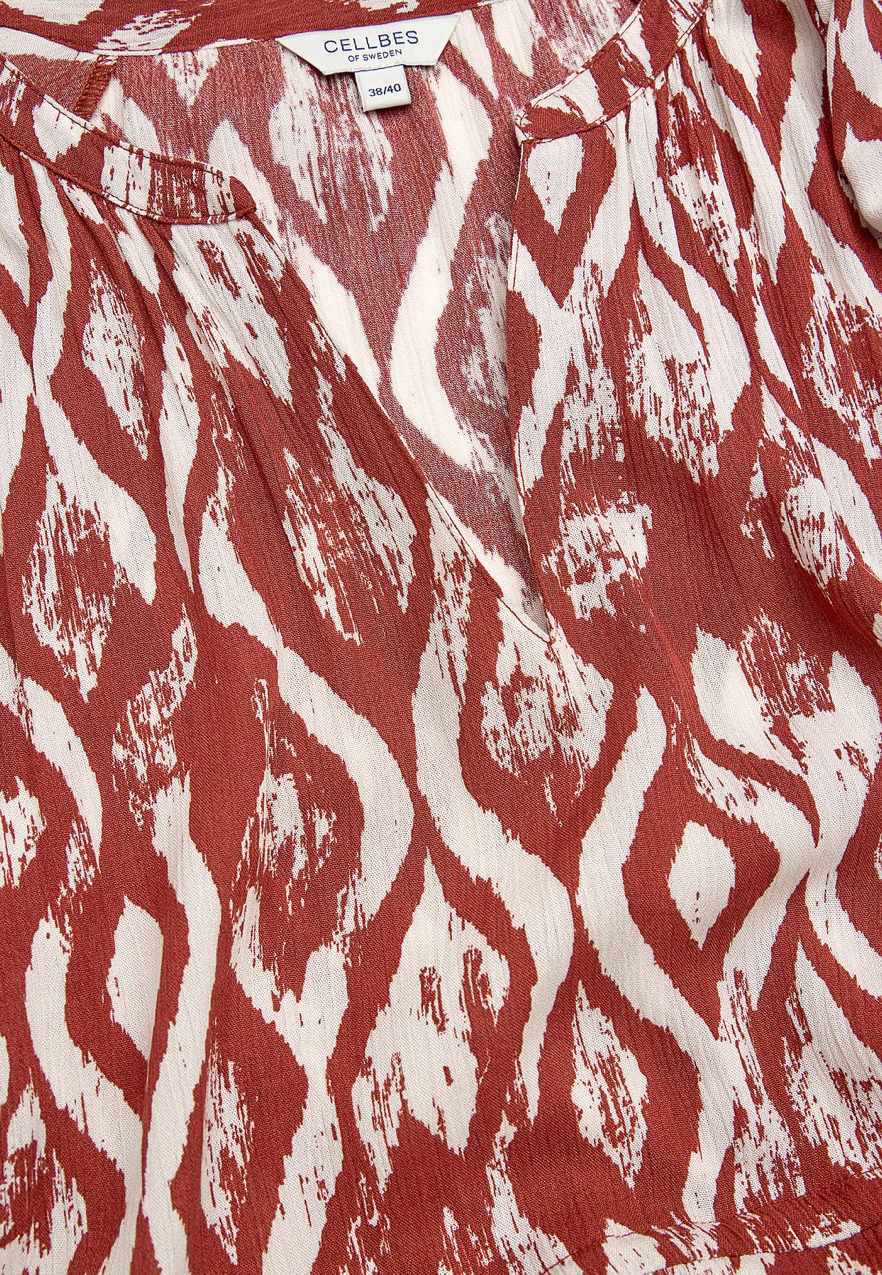 Kleid aus Krepp