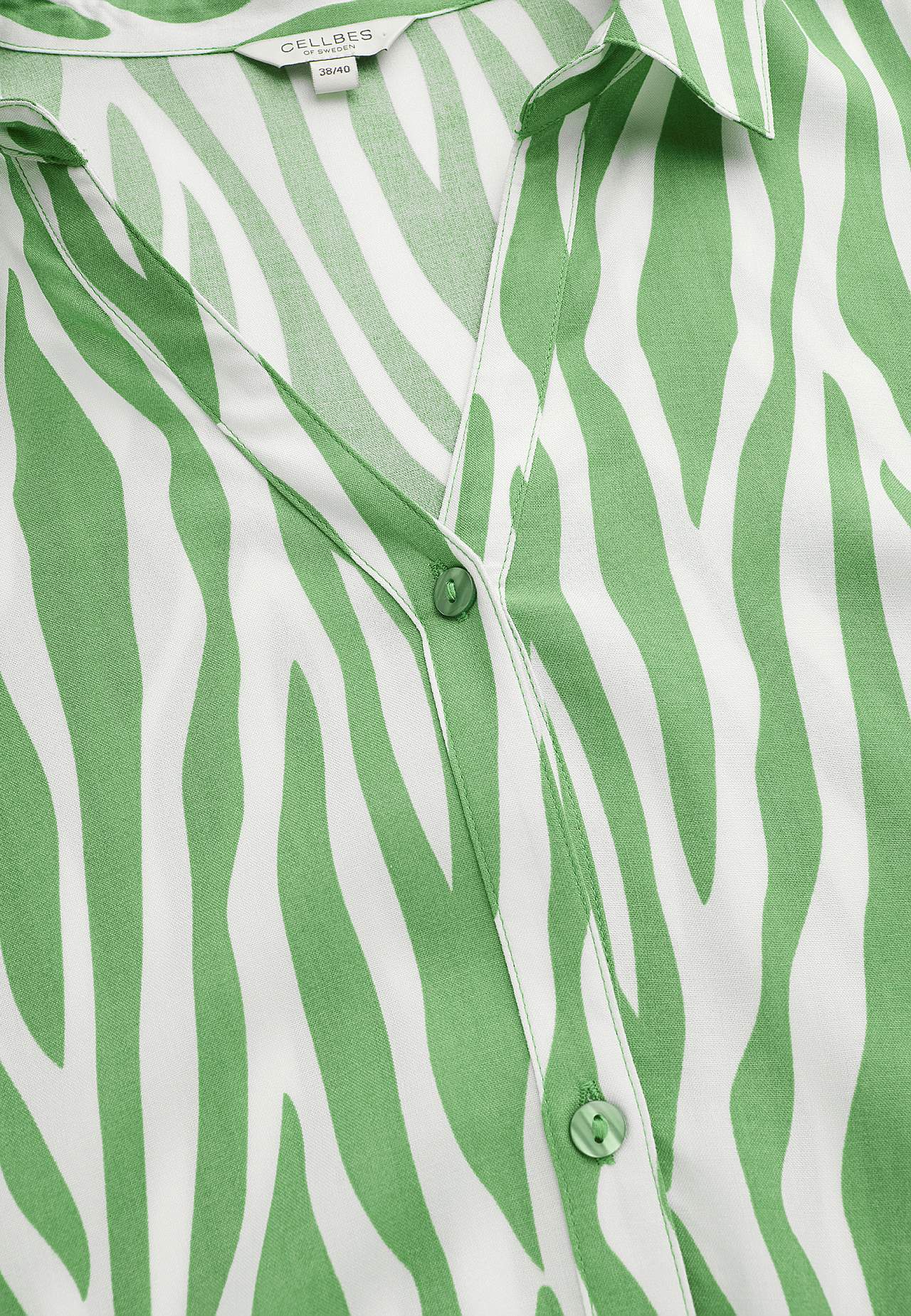 Gewebtes Kleid mit Taschen