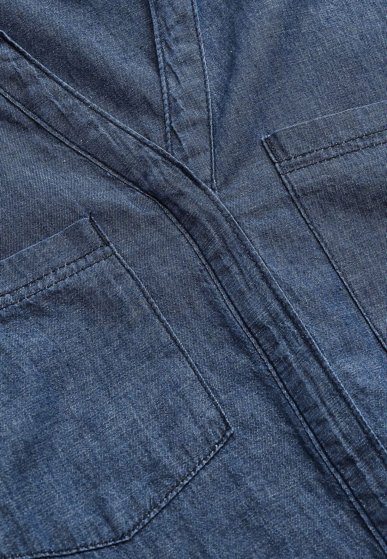 Jeanshemd mit Knöpfen