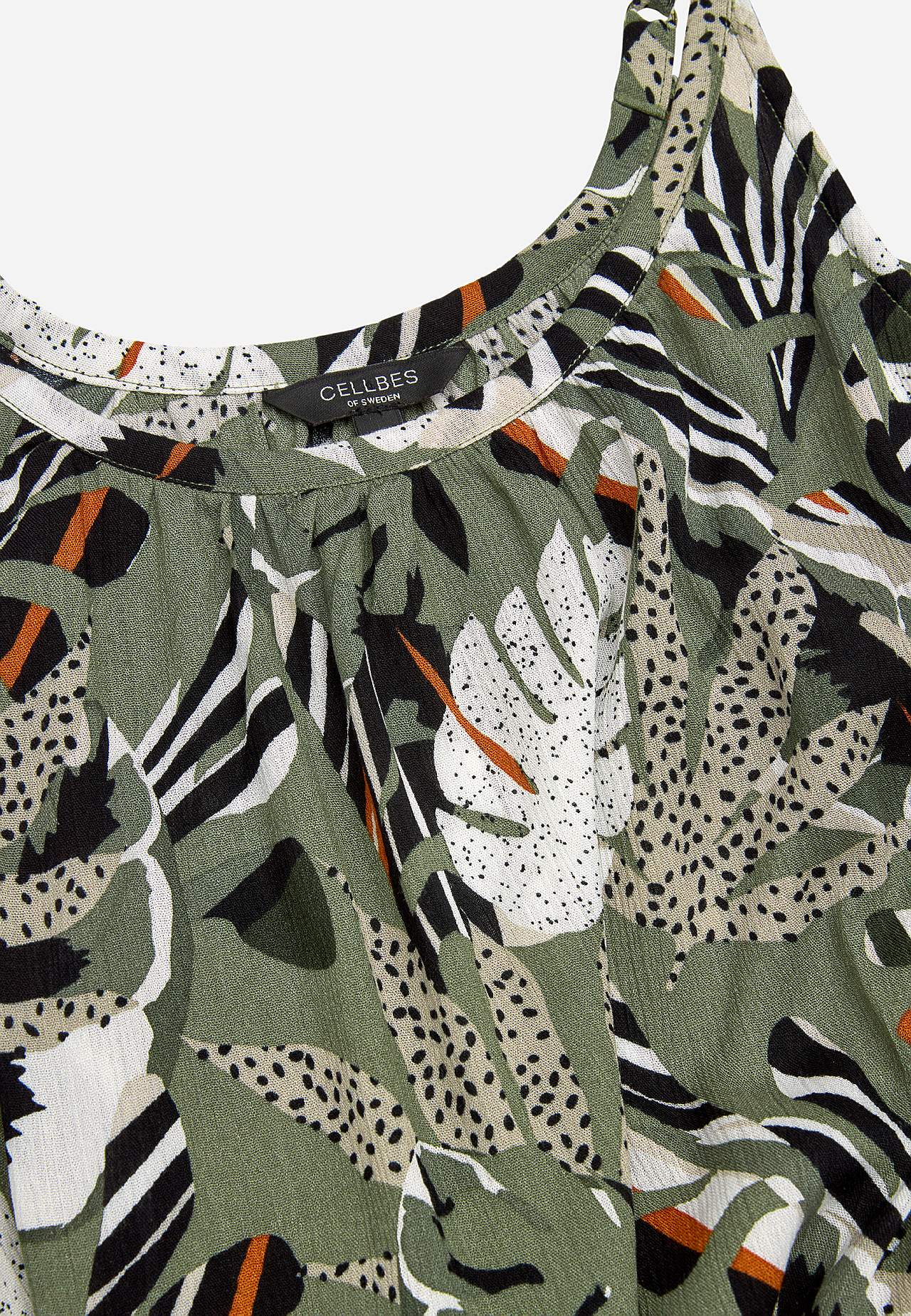 Strandkleid mit Volants
