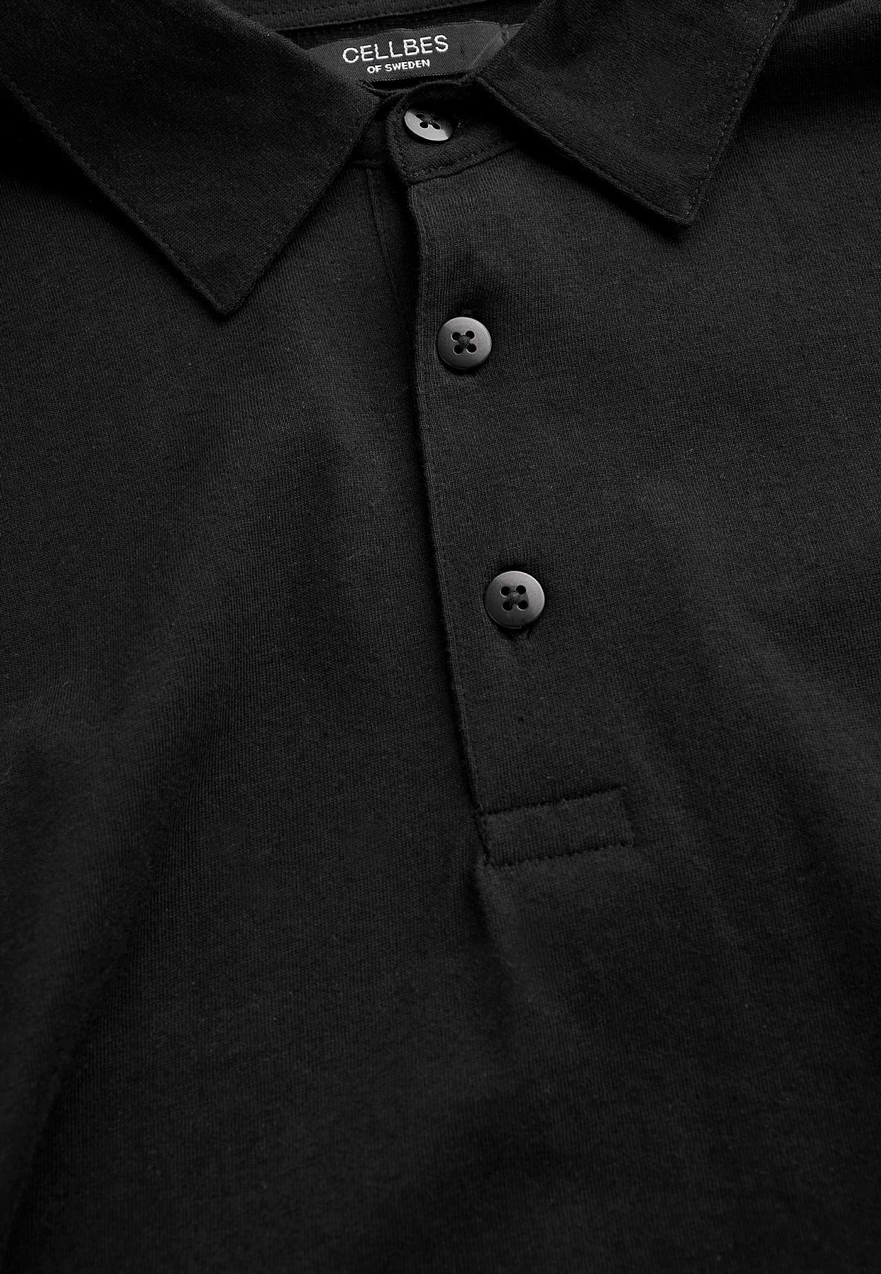 T-Shirt mit Kragen