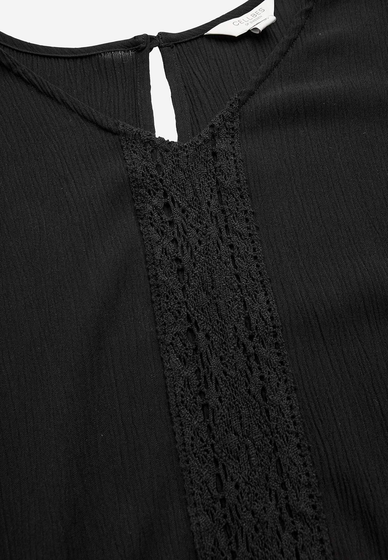 Kleid aus Krepp mit Taschen