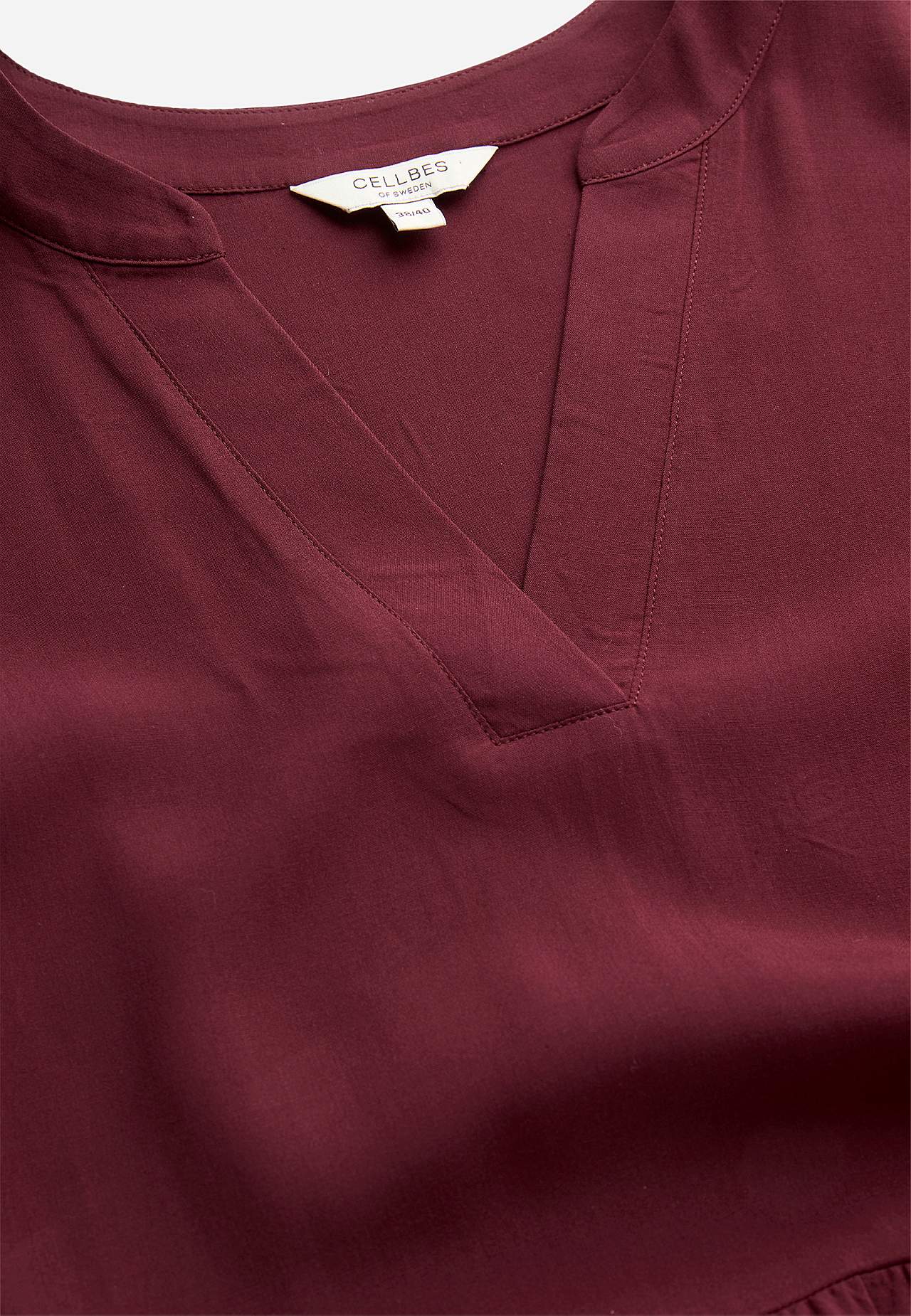 Kleid mit Volants