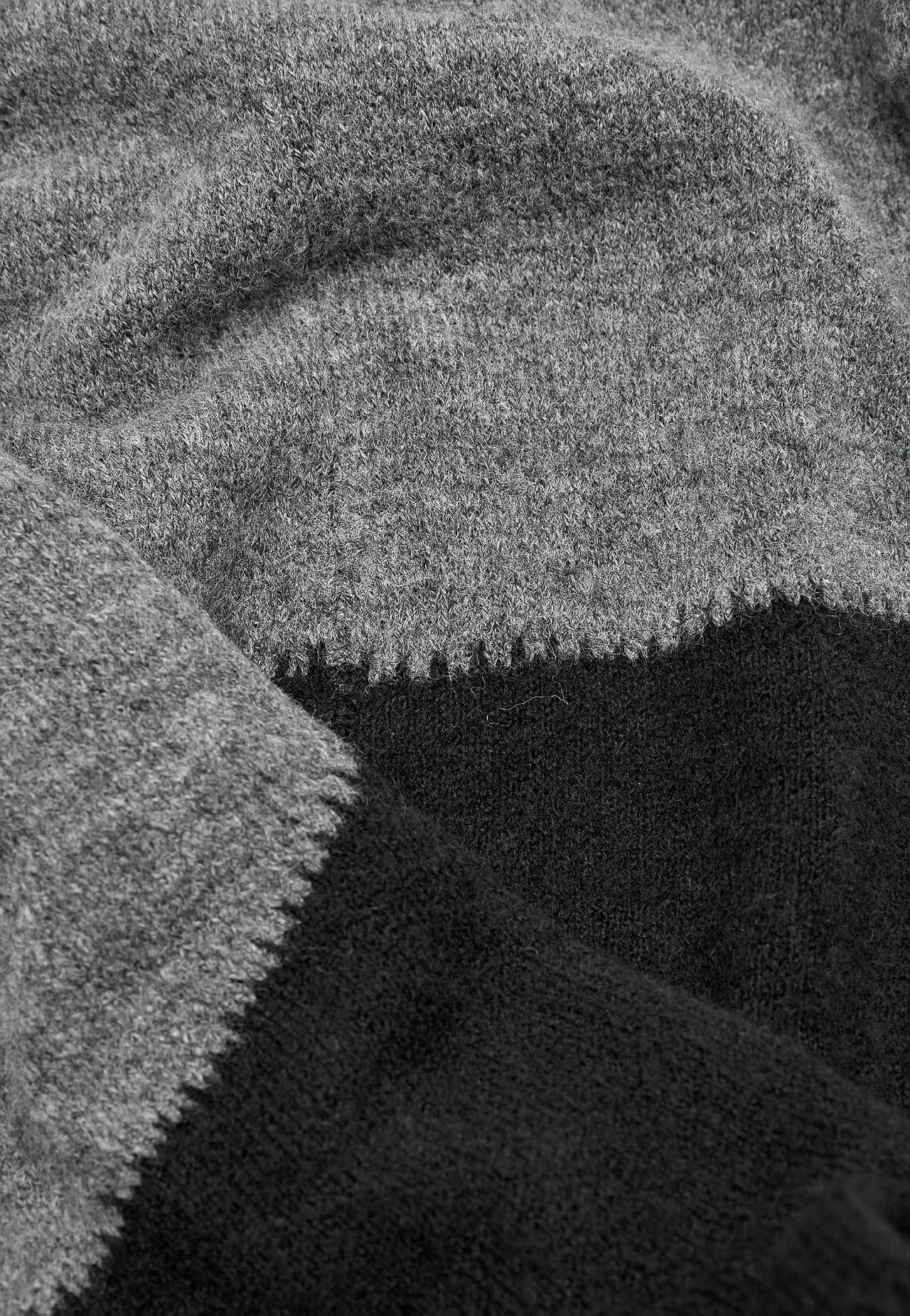Langes Strickkleid