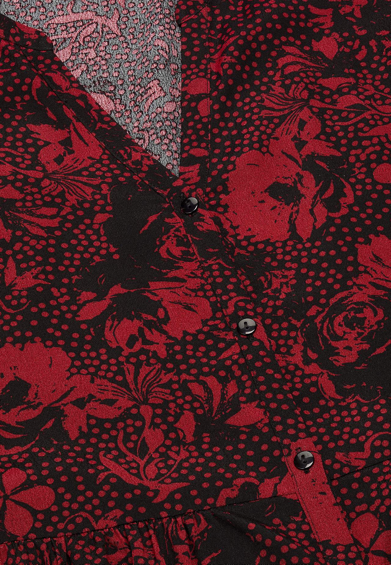 Kleid aus Viskose mit einem Blumen-Muster