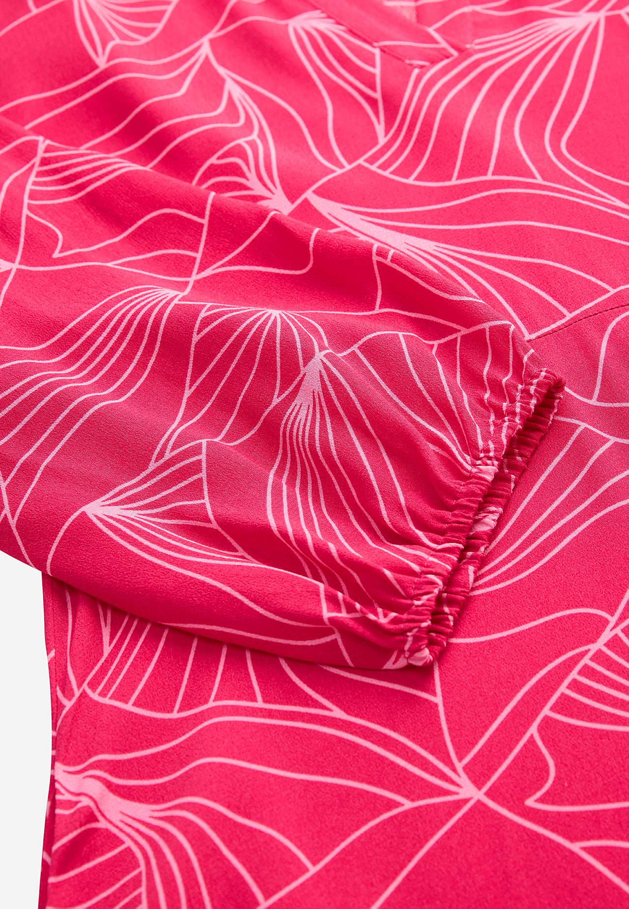 Gewebtes Kleid mit Taschen