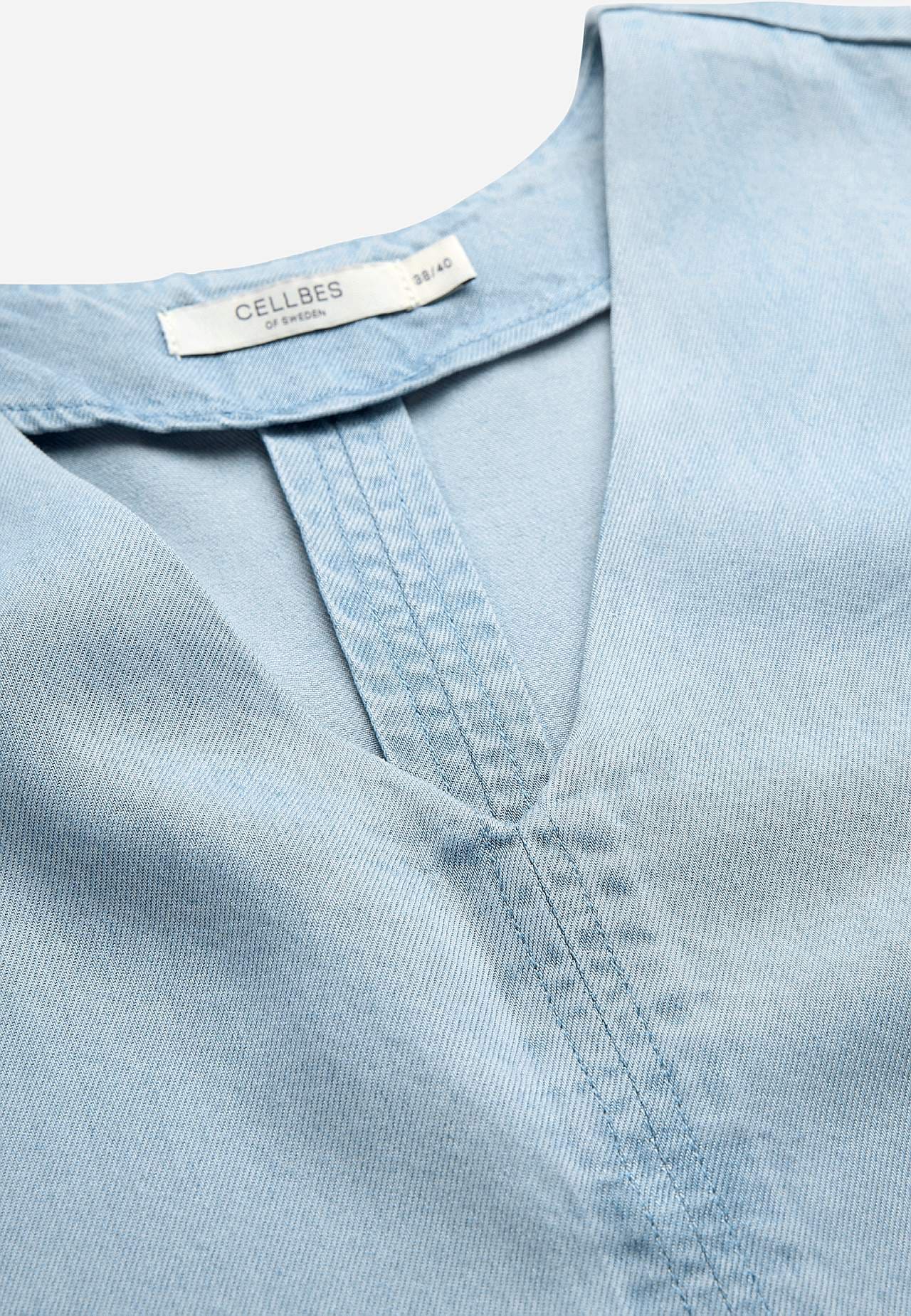 Ultra-weiches Premium Jeanskleid