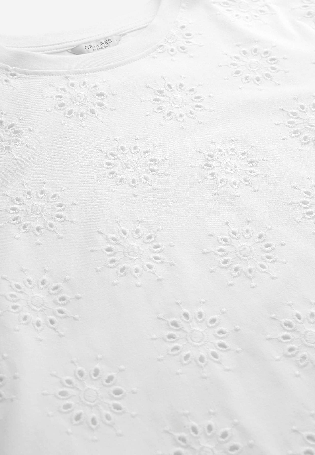 Jersey-Top mit gesticktem Lochmuster