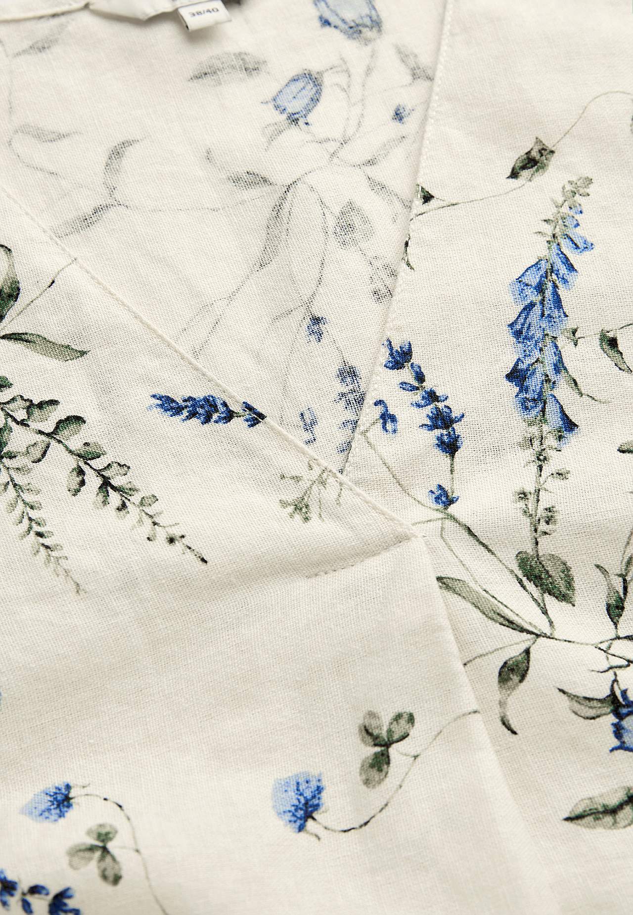 Blumige Leinen-Bluse