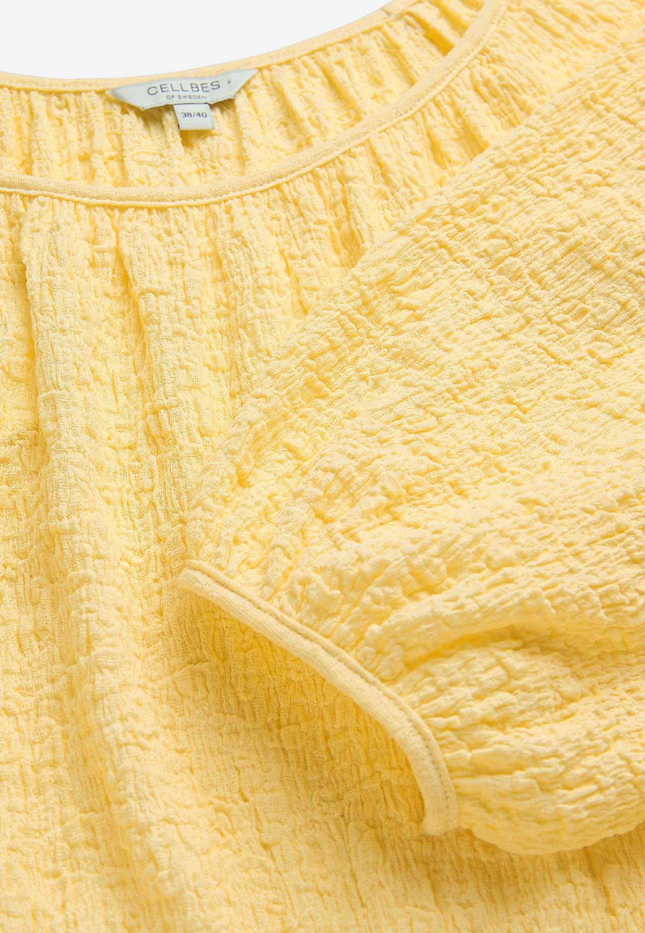 Jerseykleid mit Struktur