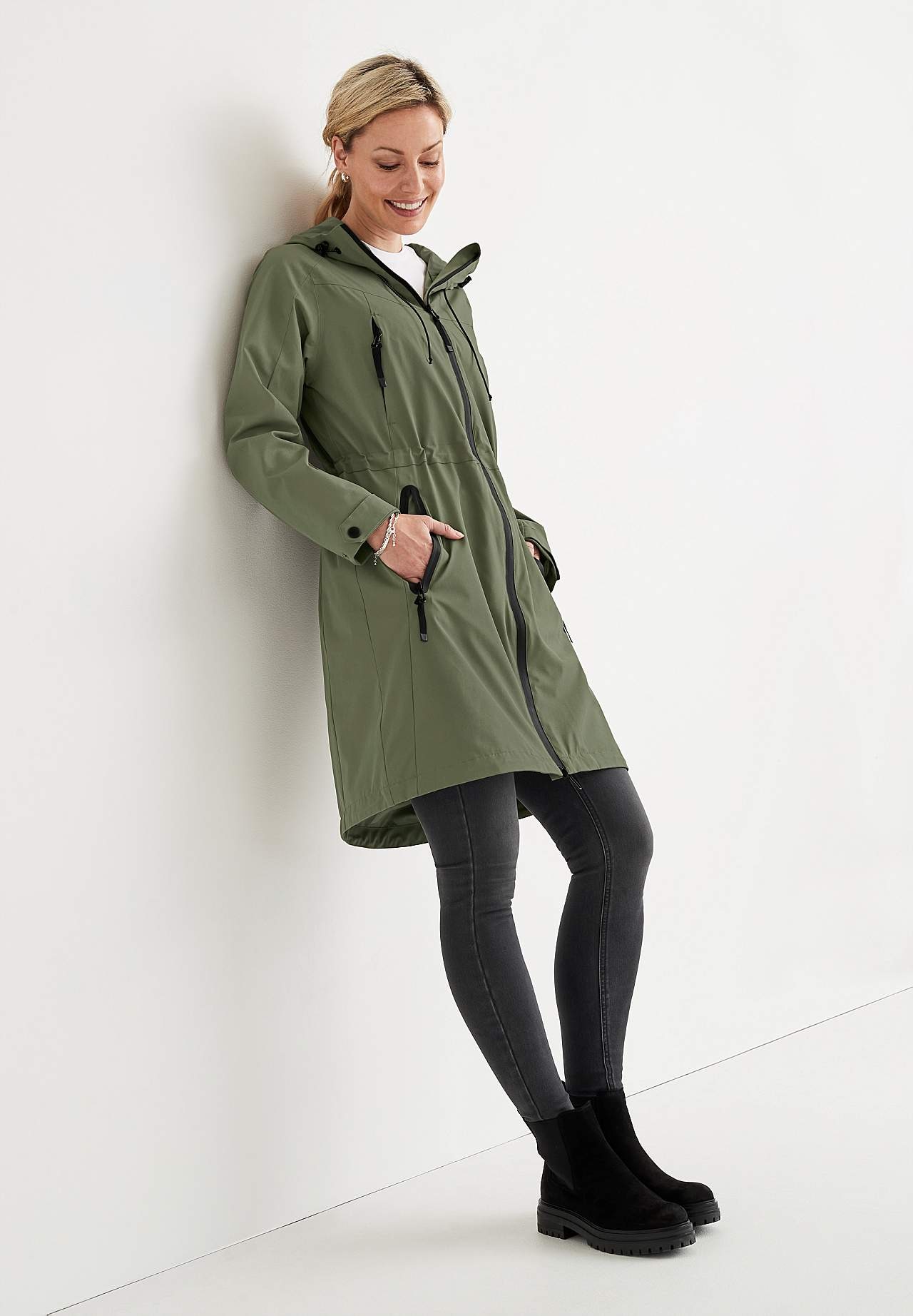 Wind- und wasserabweisende Jacke Cloudia