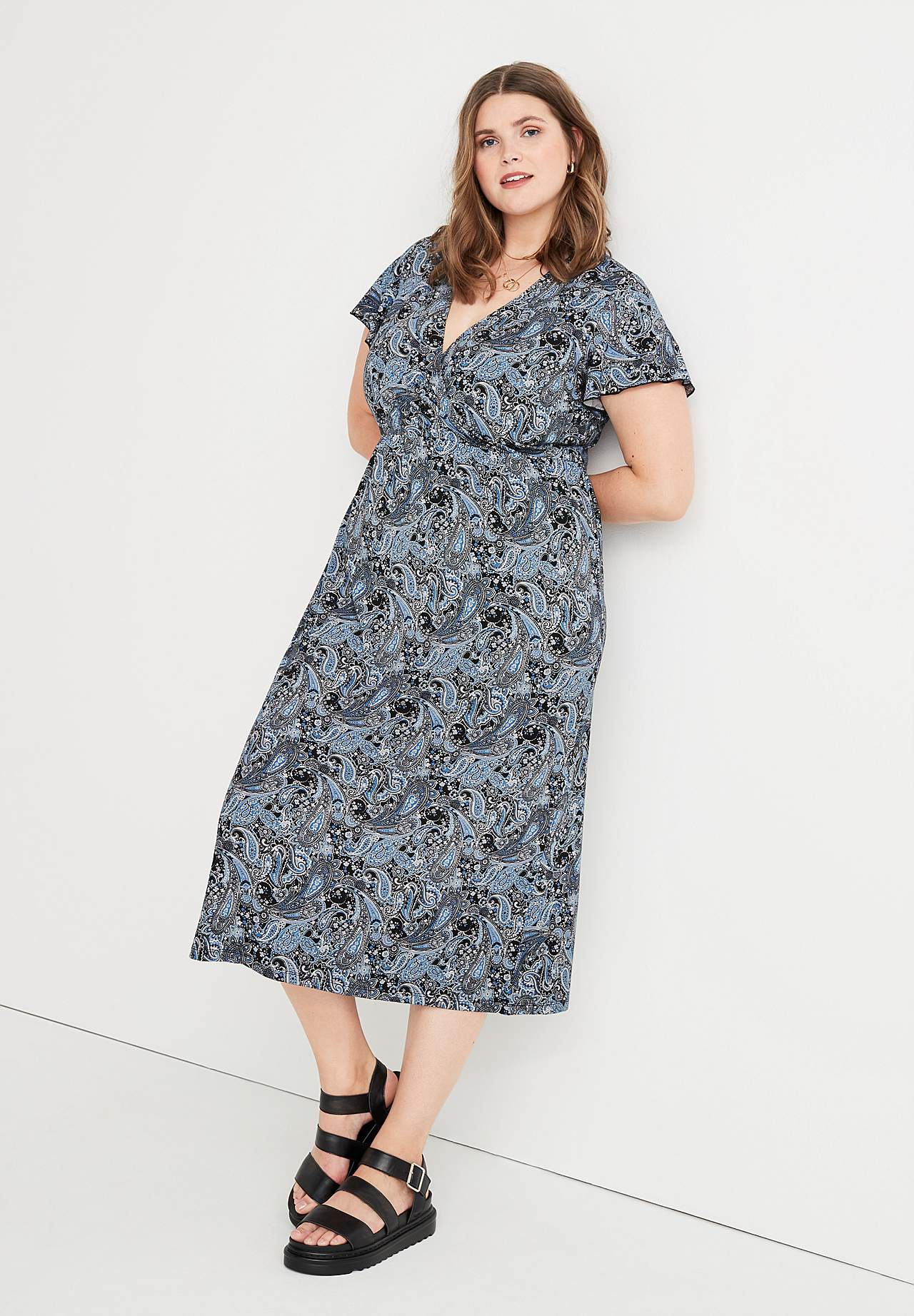 Gemustertes Maxikleid mit Schneidnaht in der Taille