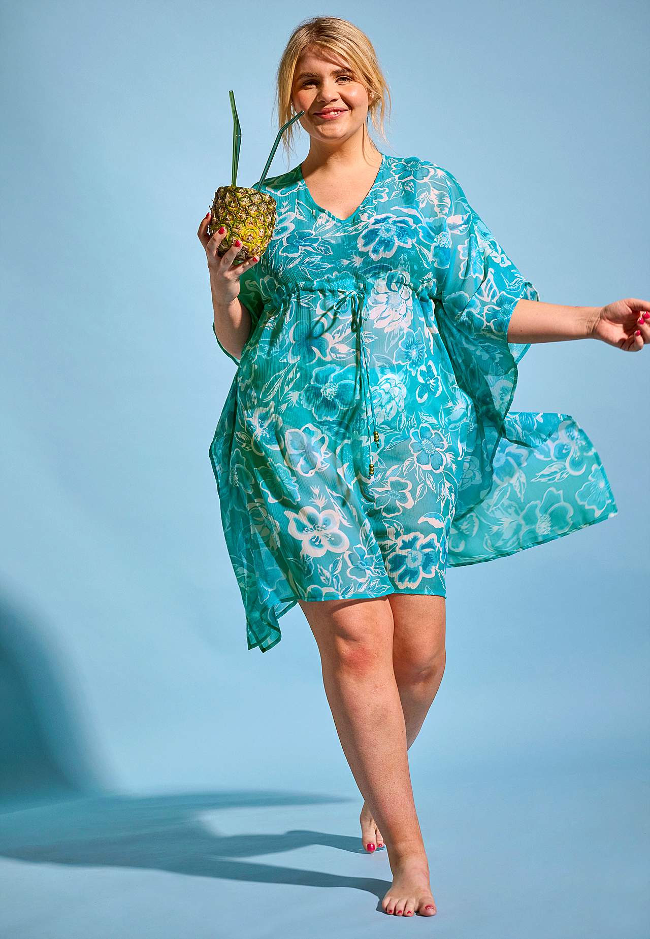 Strand-Kaftan mit einem Blumen-Muster
