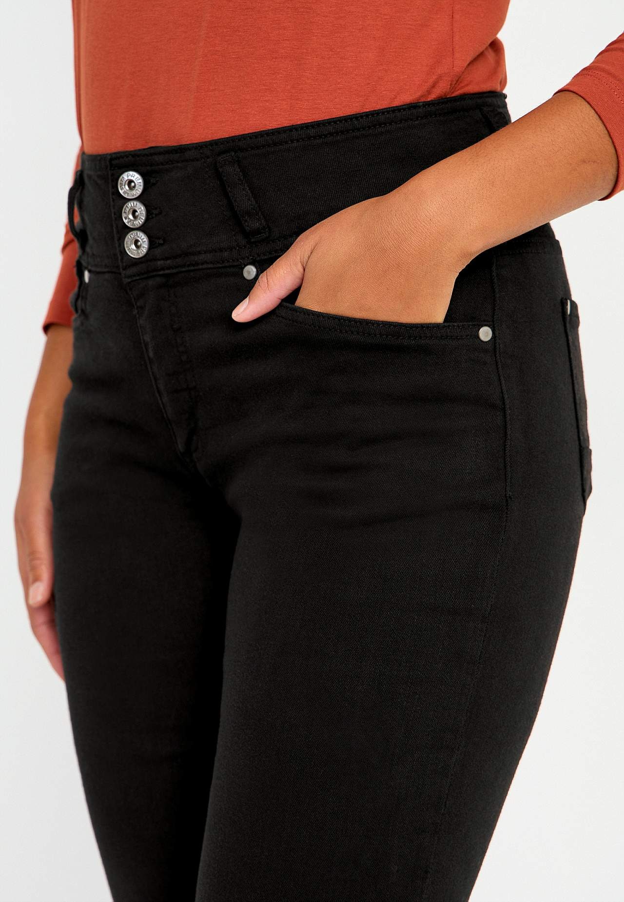 Gerade Jeans mit hohem Bund
