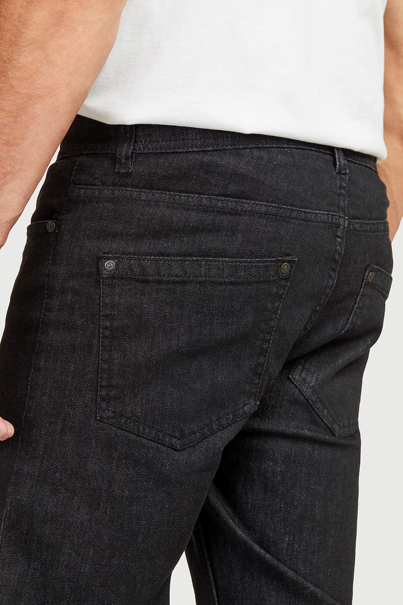 Gerade Jeans mit Stretch