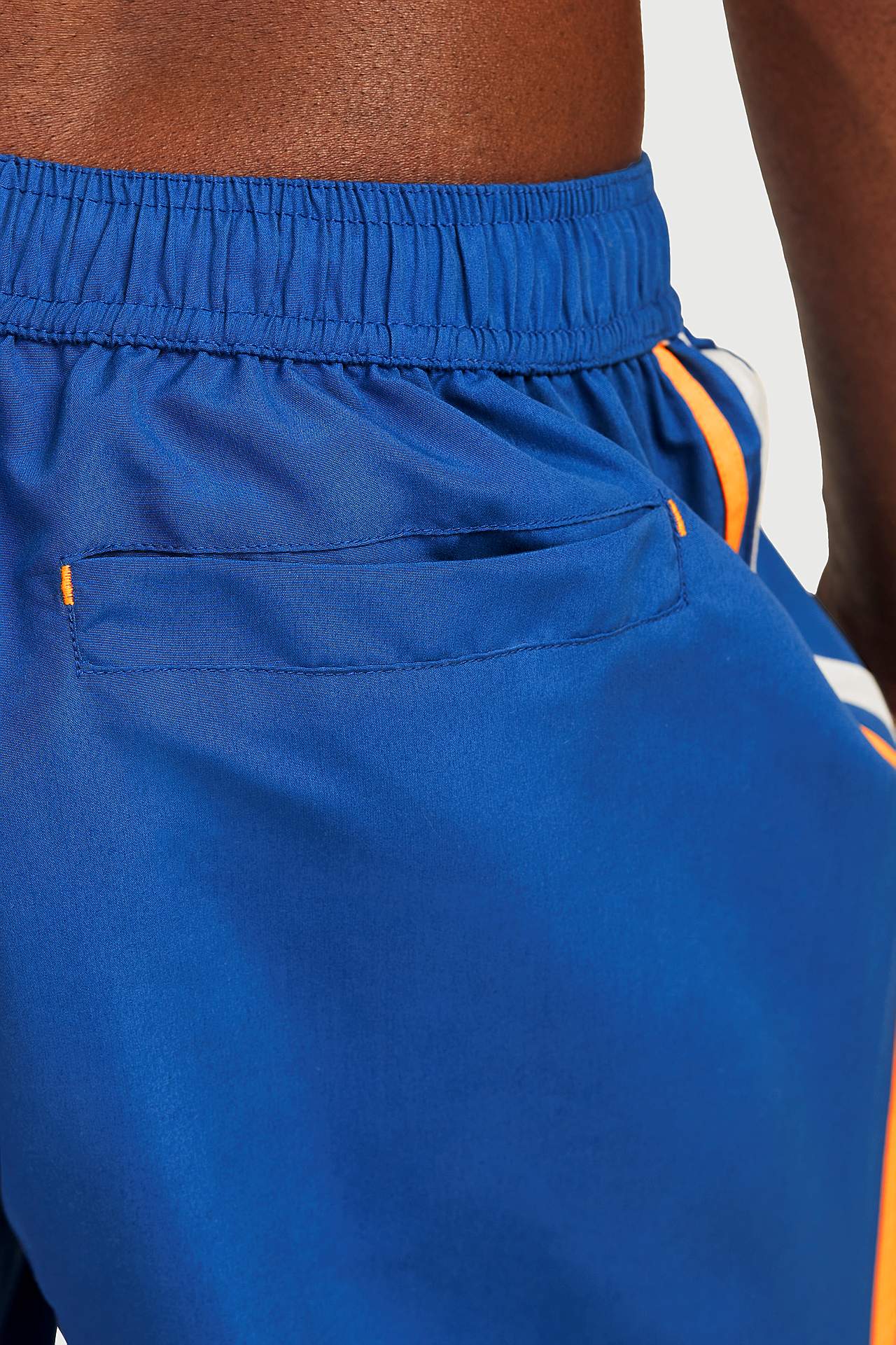 Sportliche Badehose