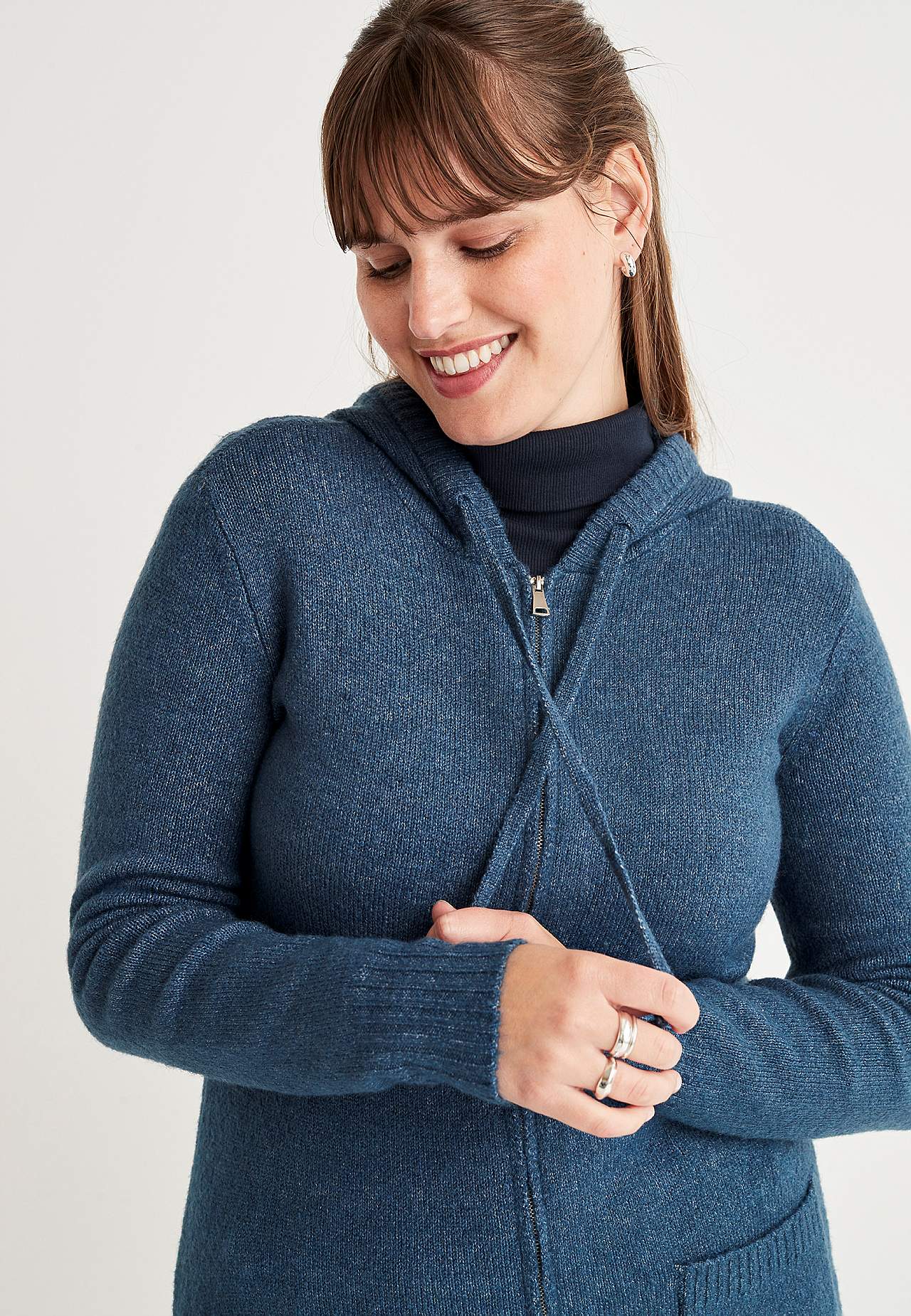 Weicher Cardigan mit Kapuze Evelyn