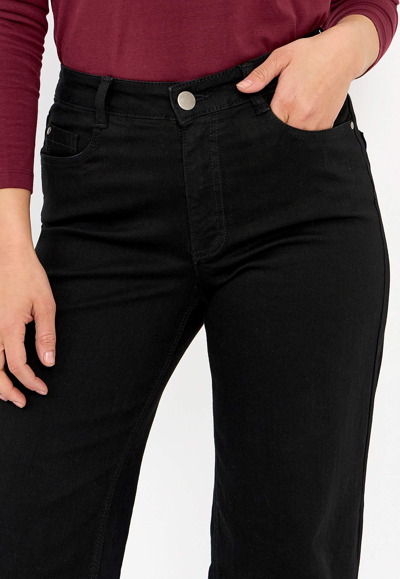 Breite Jeans mit hoher Taille