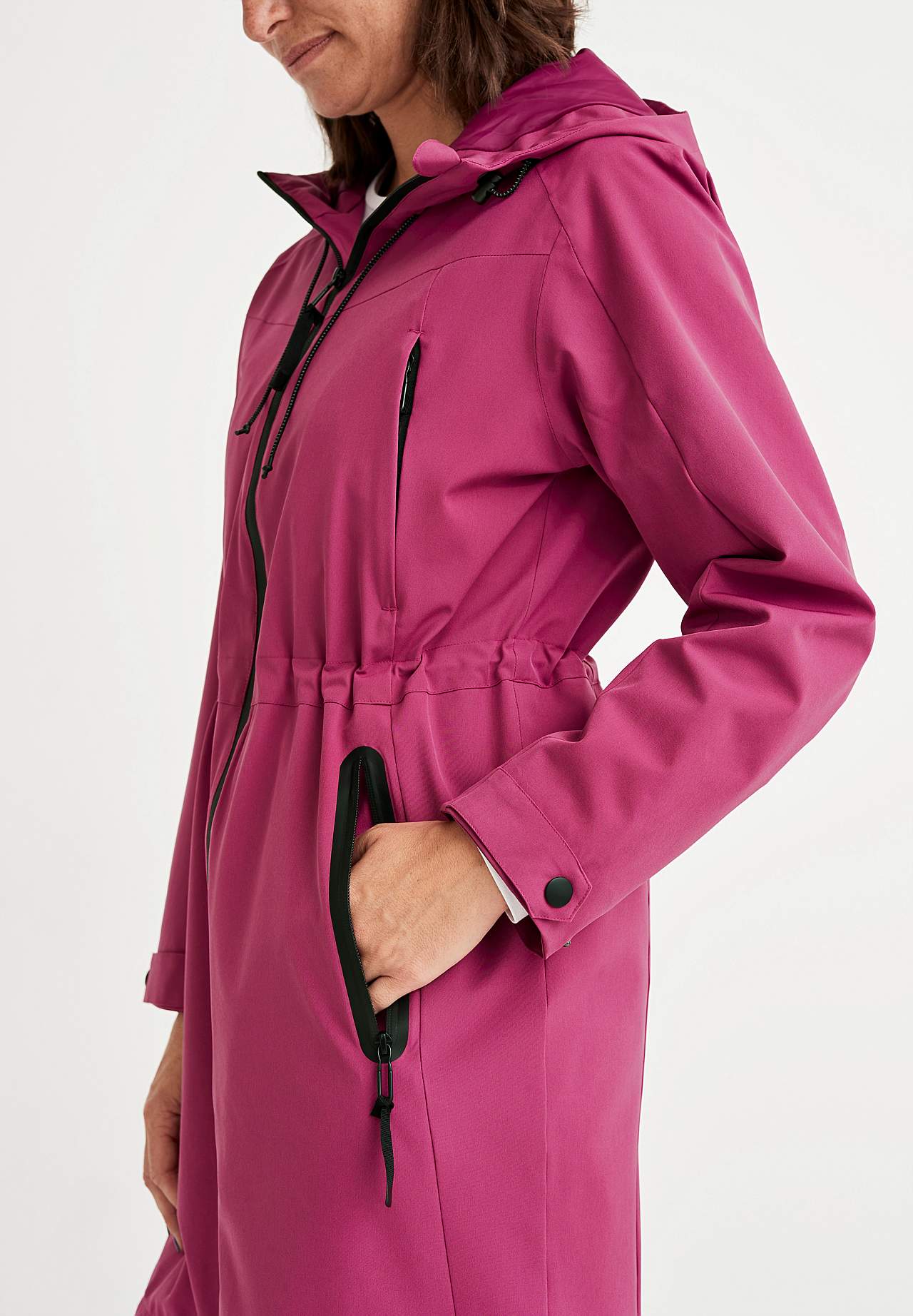 Wind- und wasserabweisende Jacke