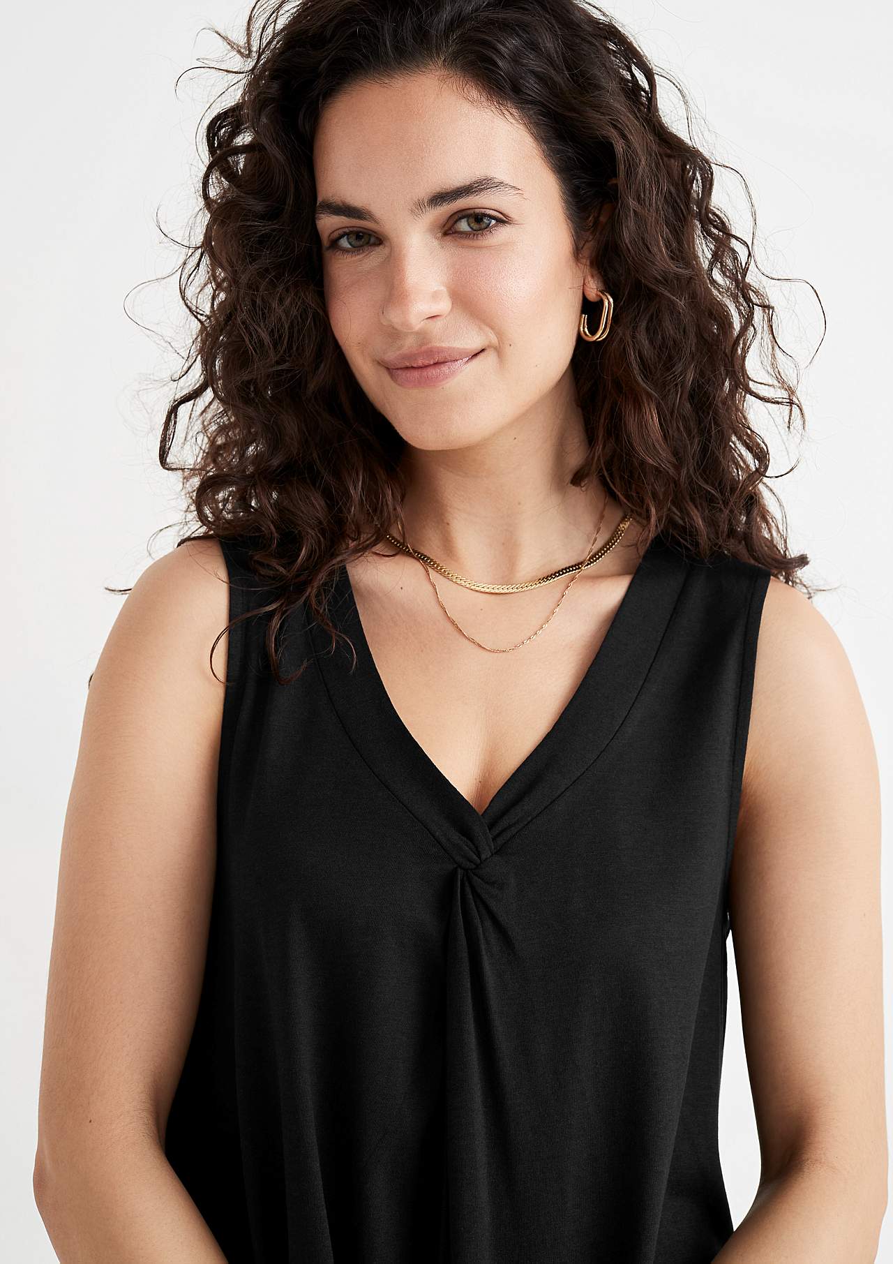 Ärmelloses Jerseykleid mit einem V-Ausschnitt