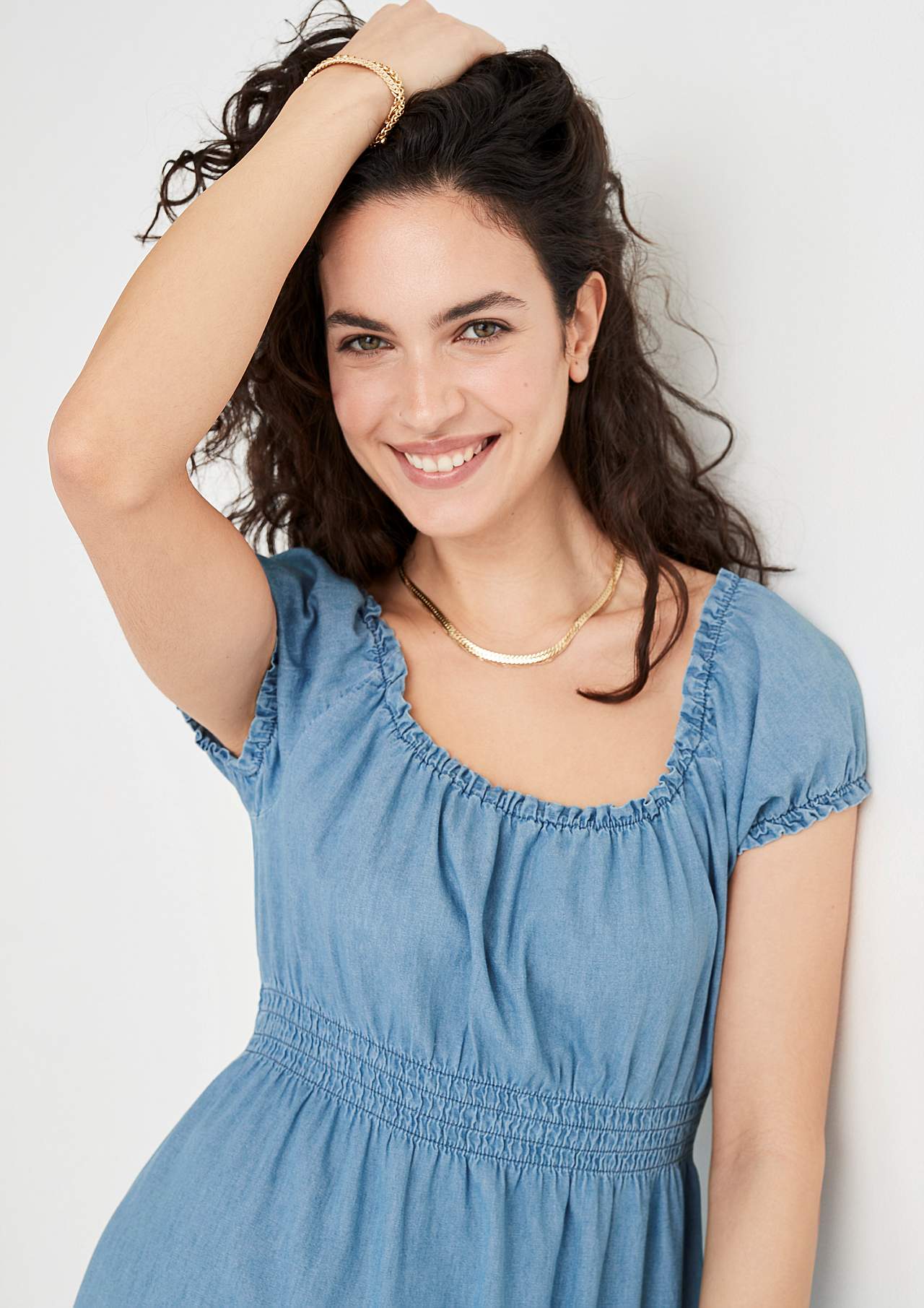 Jeanskleid mit Volants Elsy