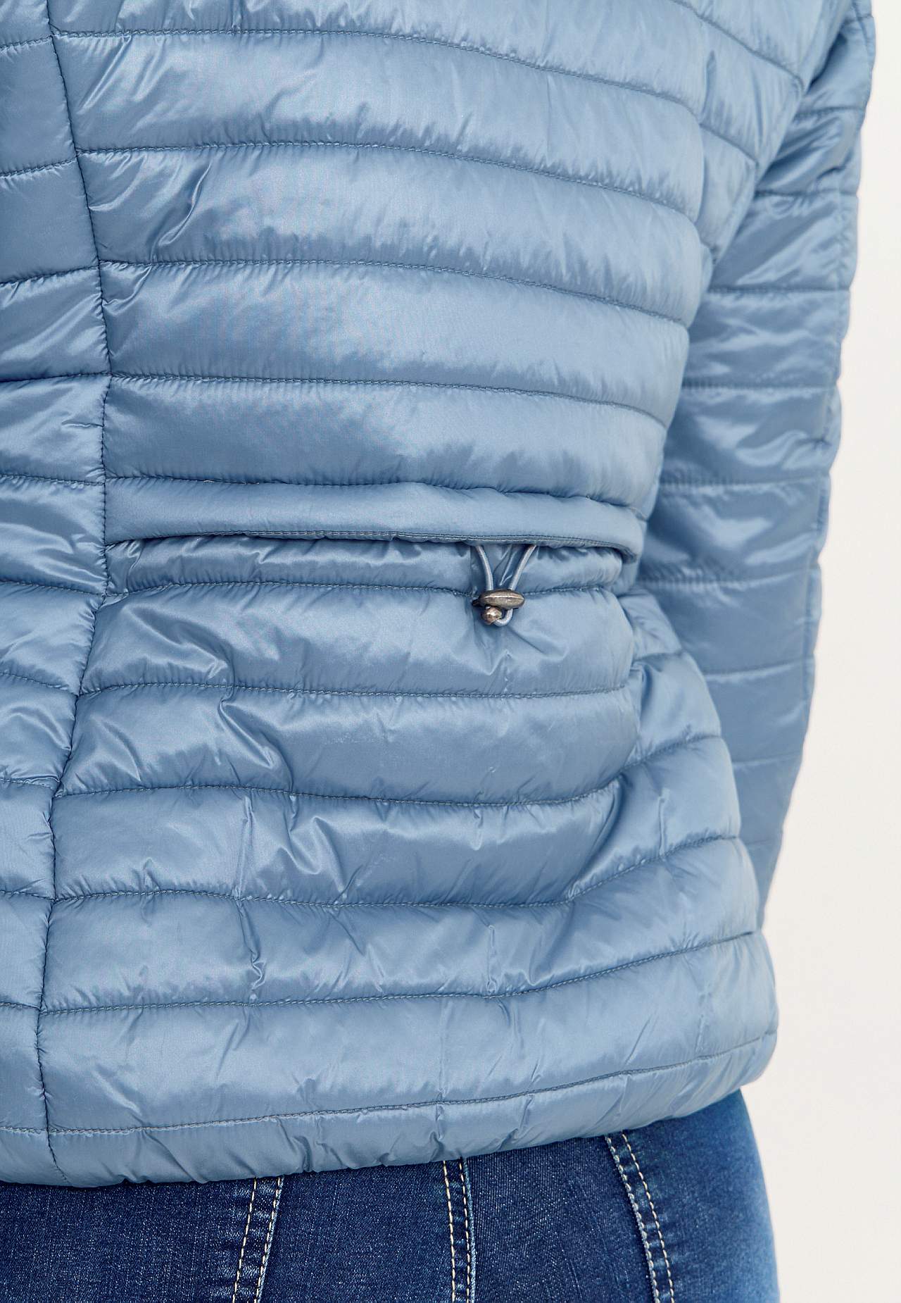 Schimmernde leichte Pufferjacke