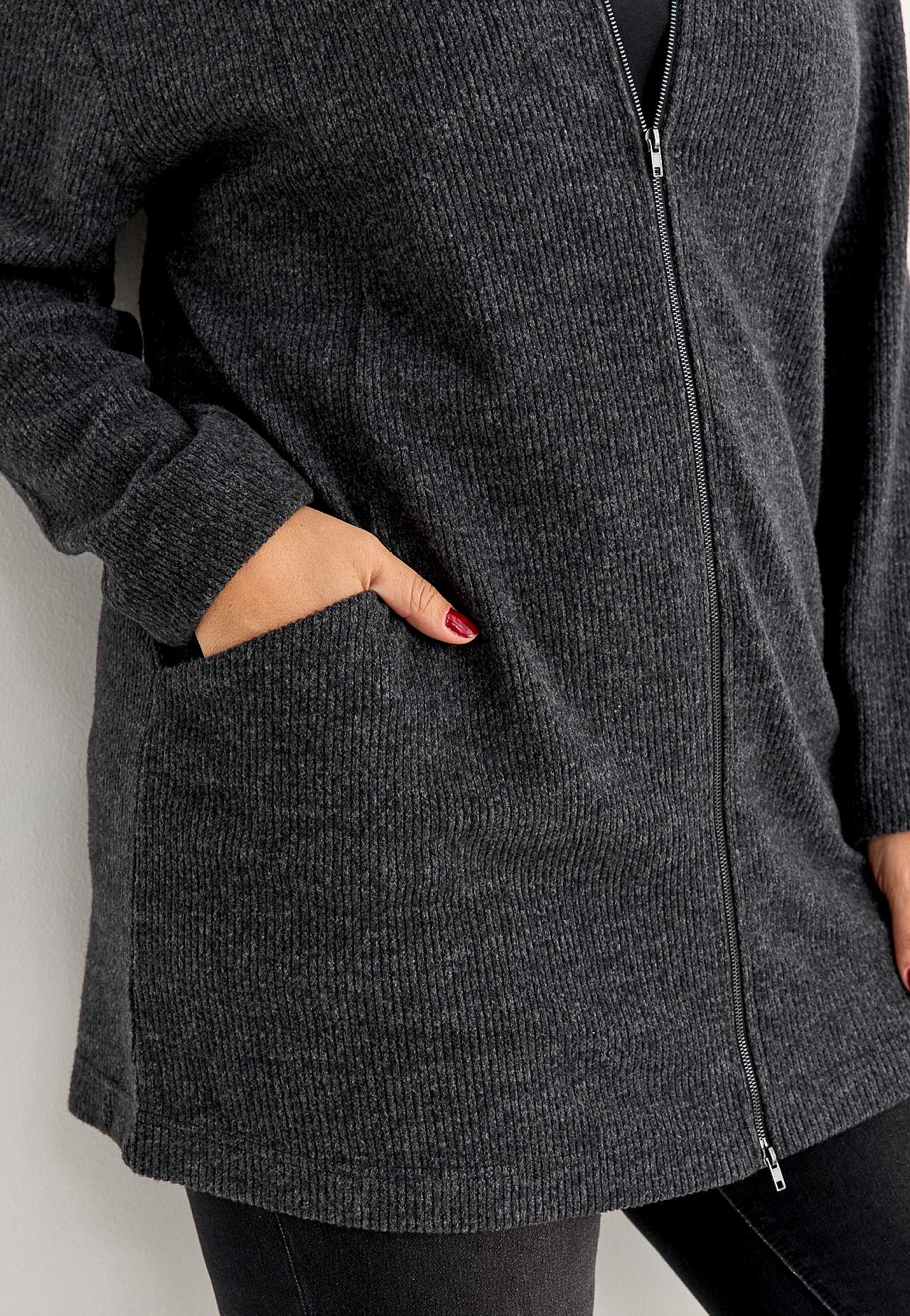 Super weicher langer Cardigan mit Taschen