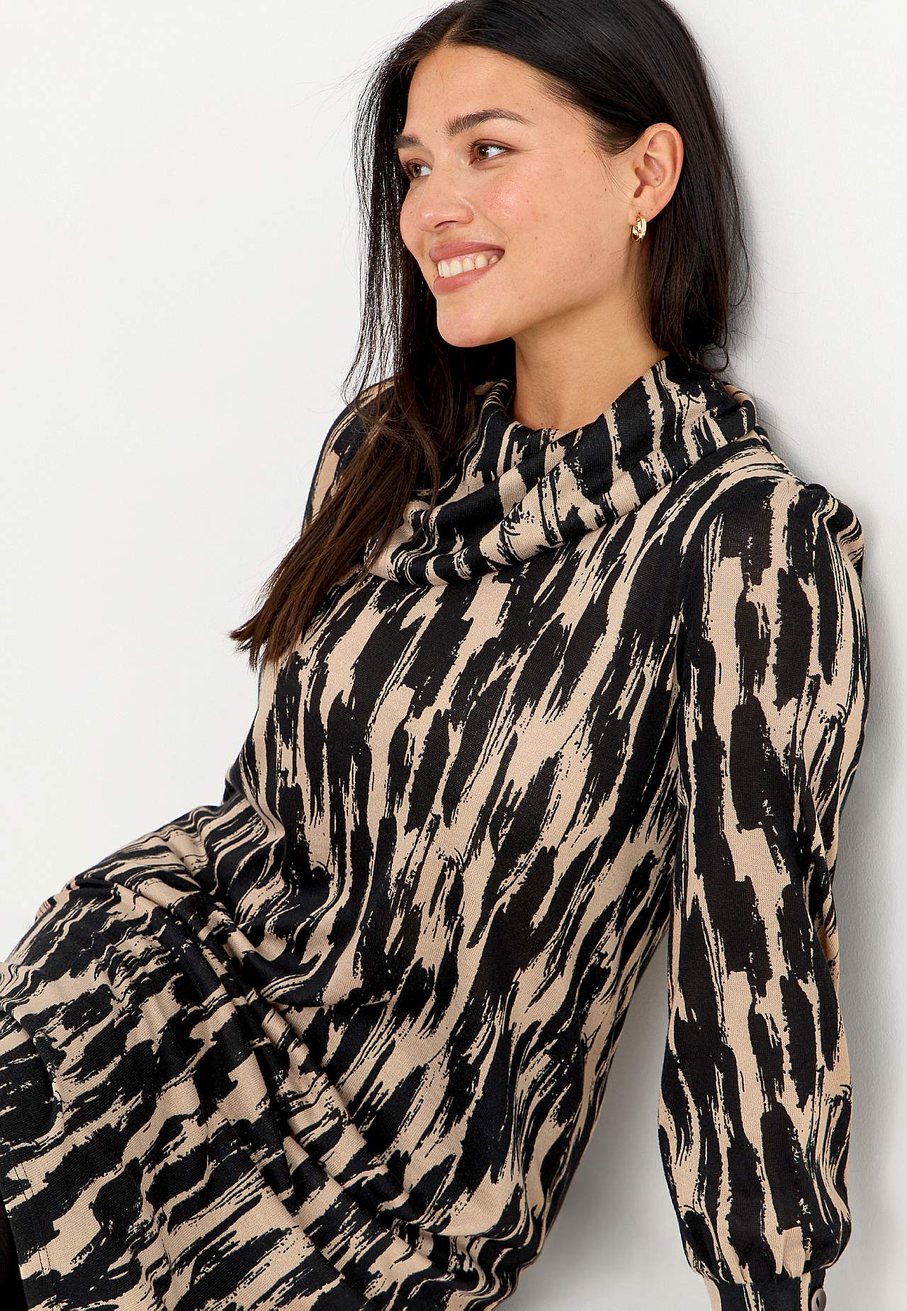 Gemustertes, knielanges Jerseykleid