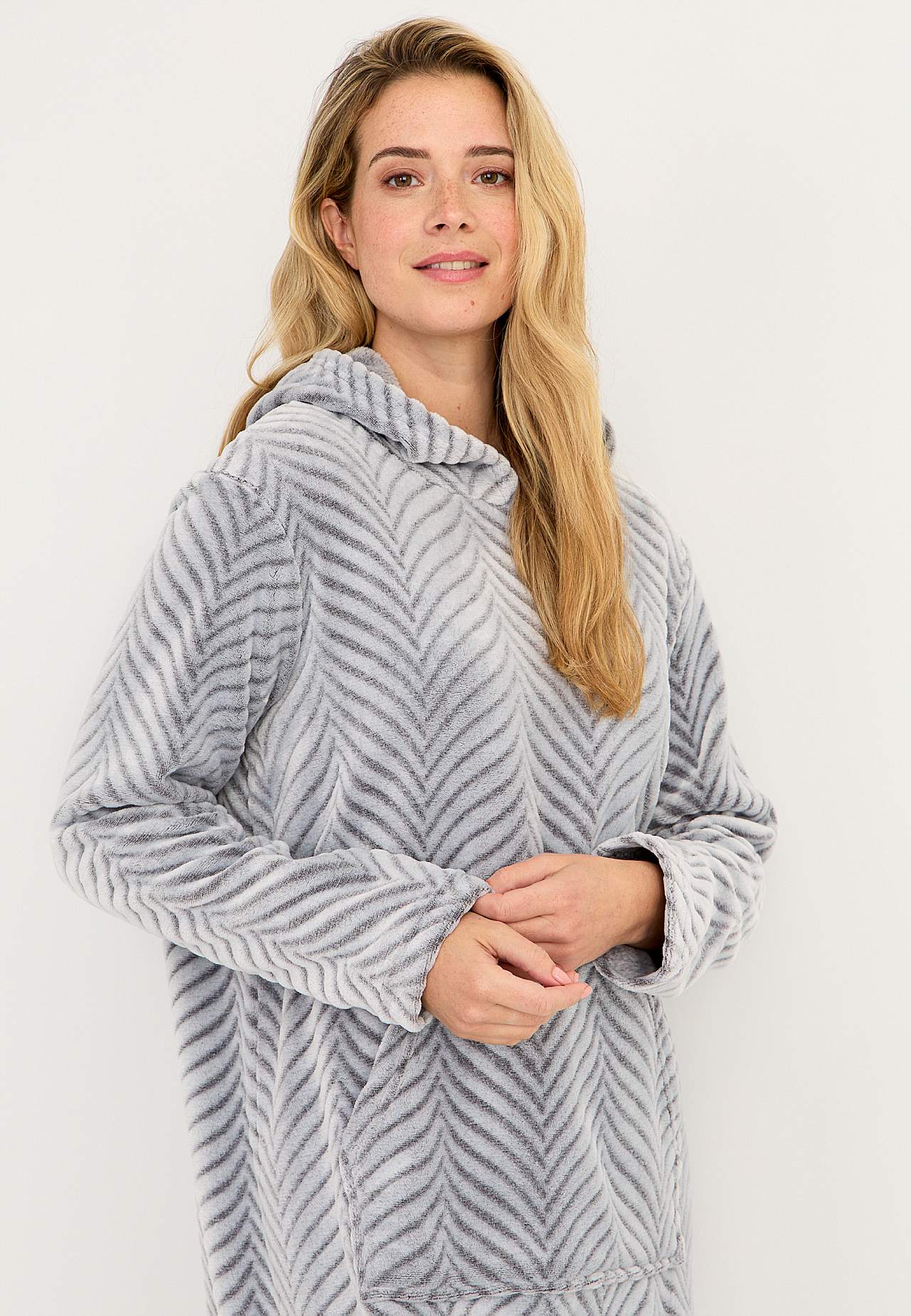 Morgenrock aus gemustertem Fleece Lotta