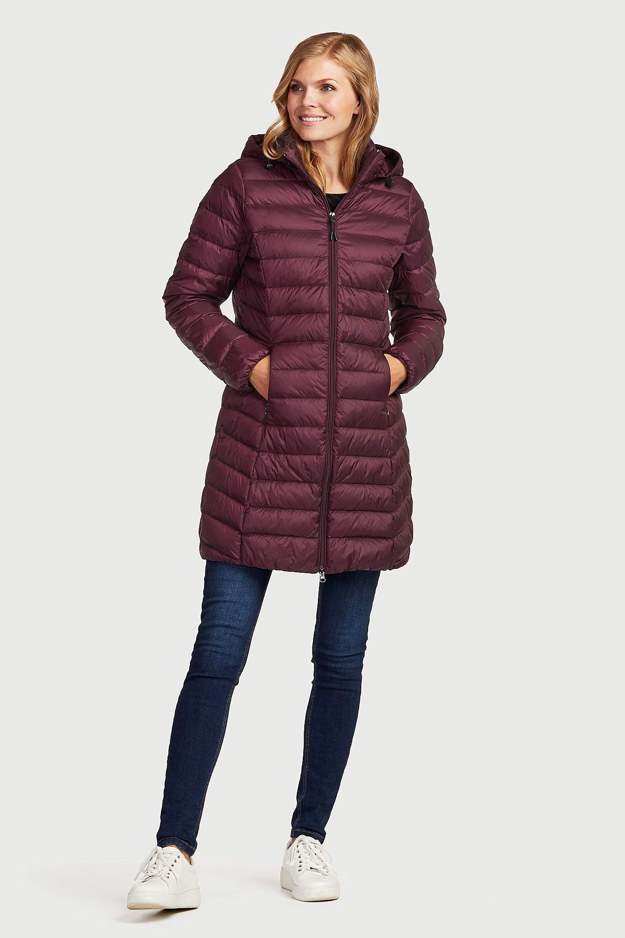 Leichte Jacke mit Polsterung aus Daunen