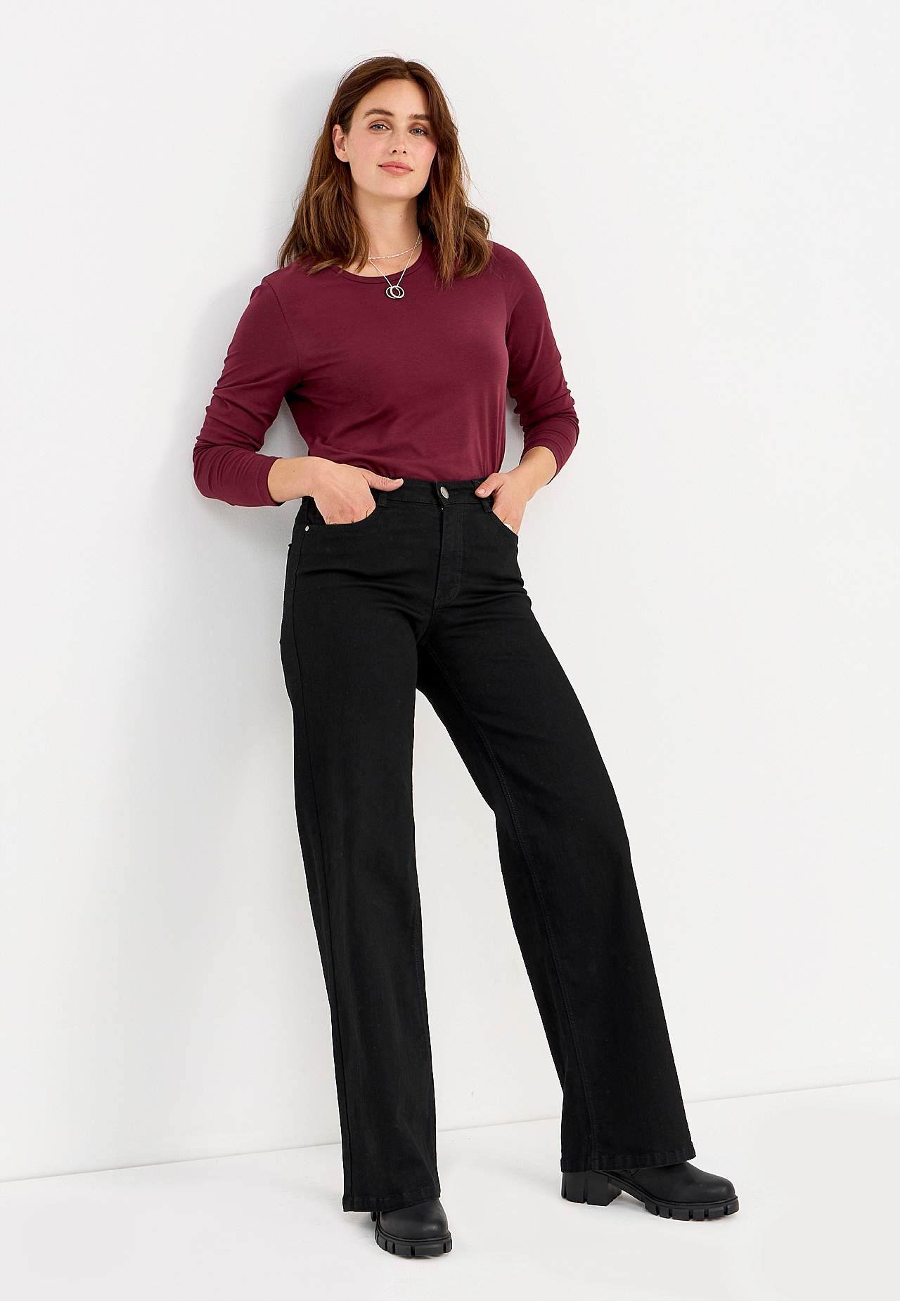 Breite Jeans mit hoher Taille