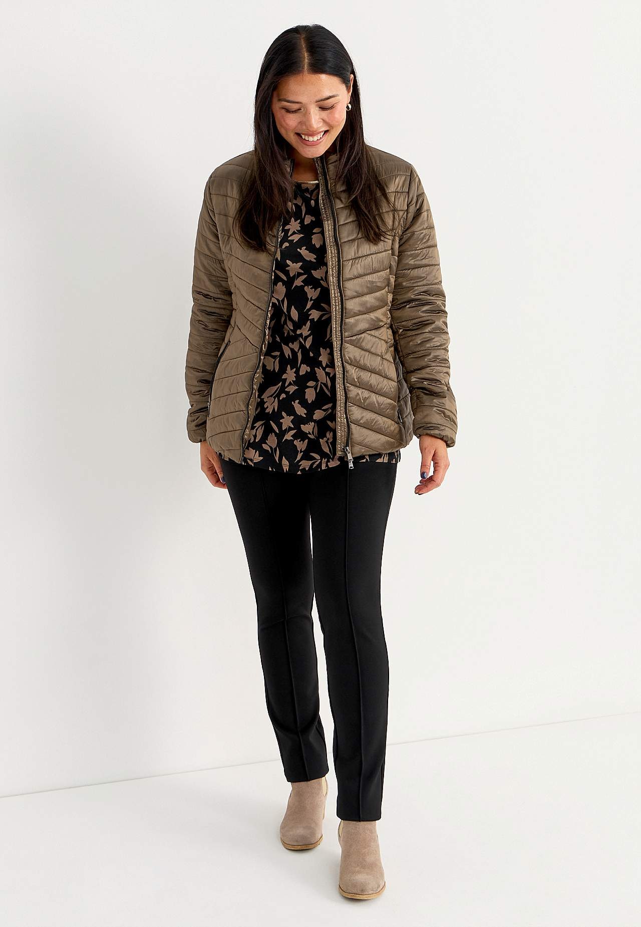 Schimmernde leichte Pufferjacke