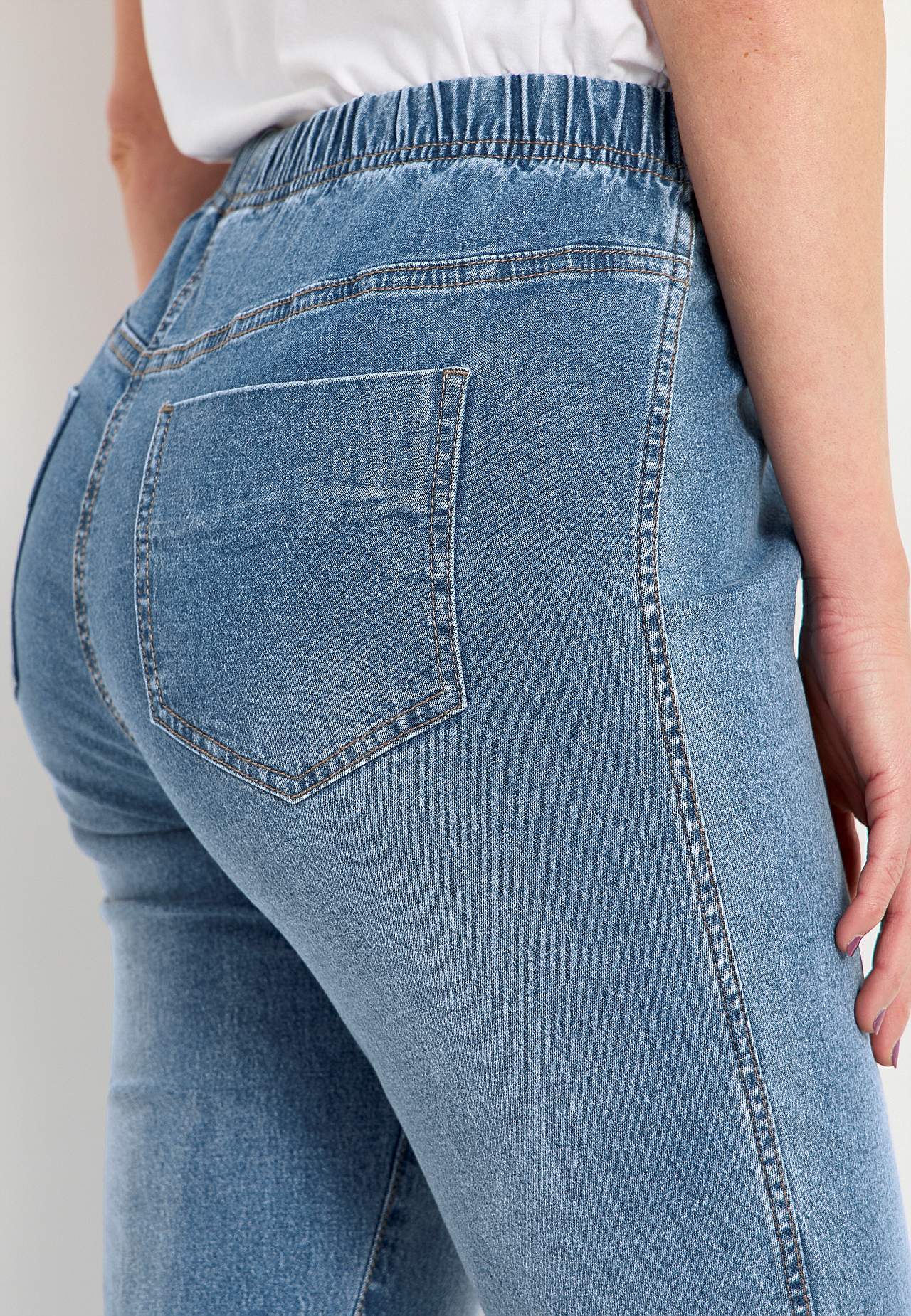 Jeggings mit schmalem Bein
