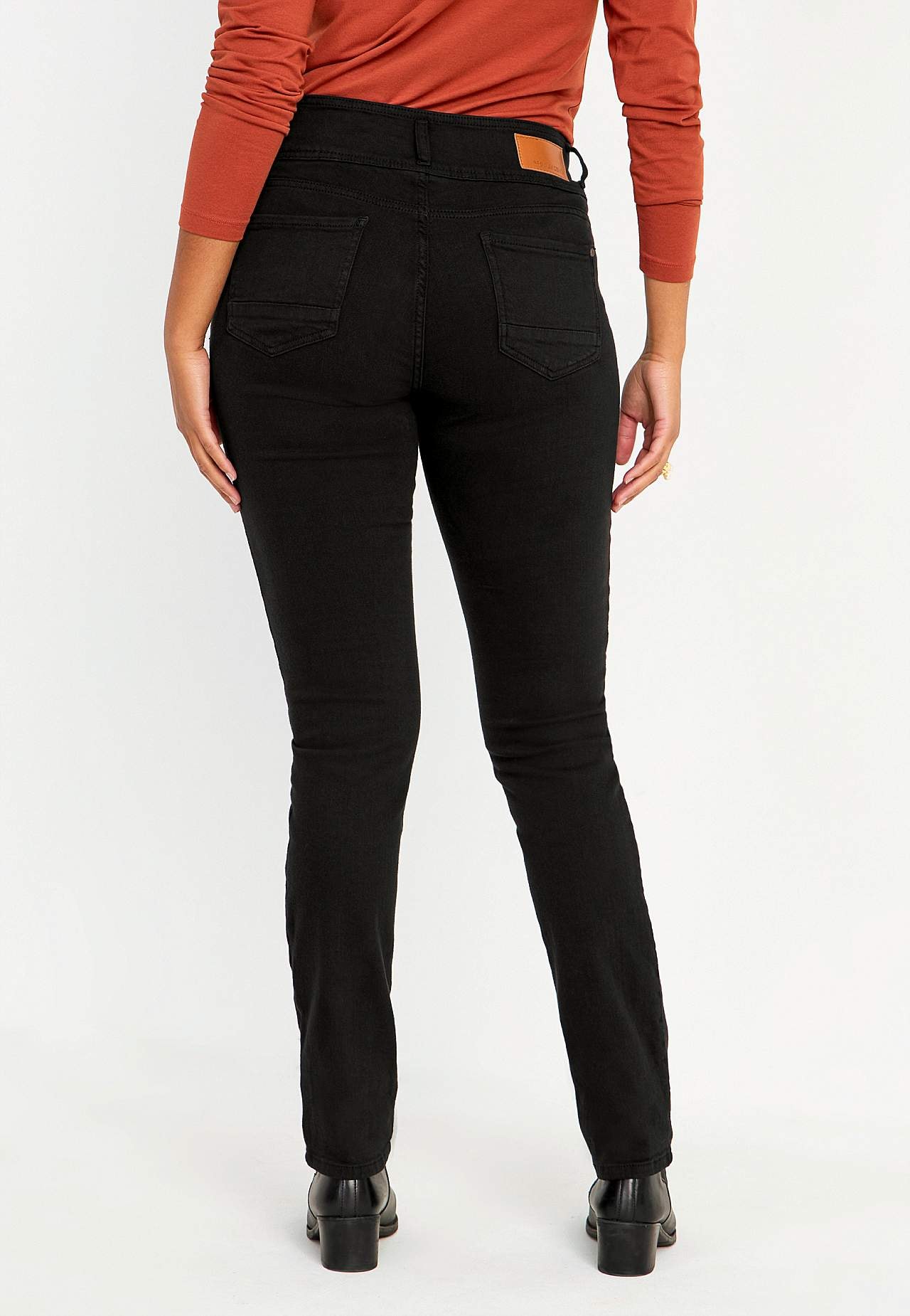 Gerade Jeans mit hohem Bund
