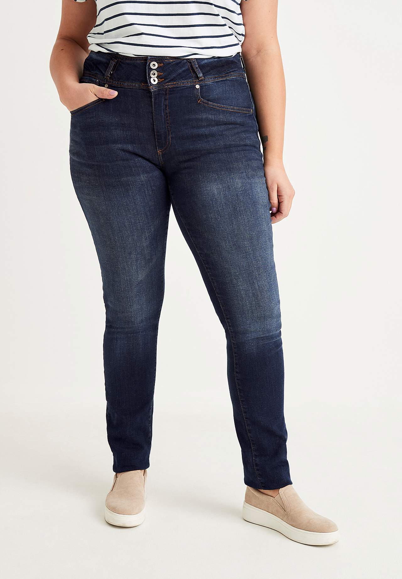 Gerade Jeans mit hohem Bund