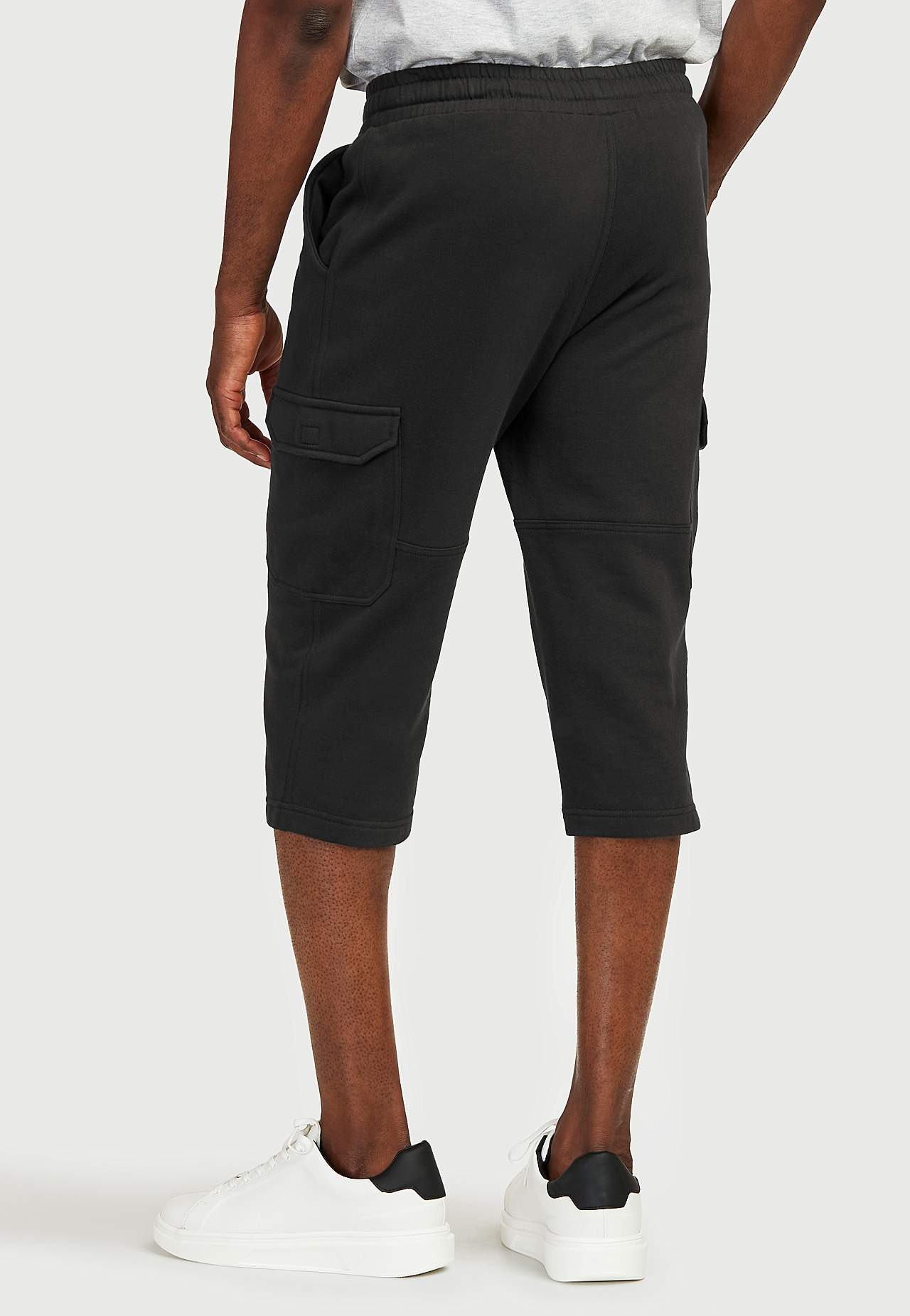 Lange Sweatshirt-Shorts mit Cargo-Taschen Smarty