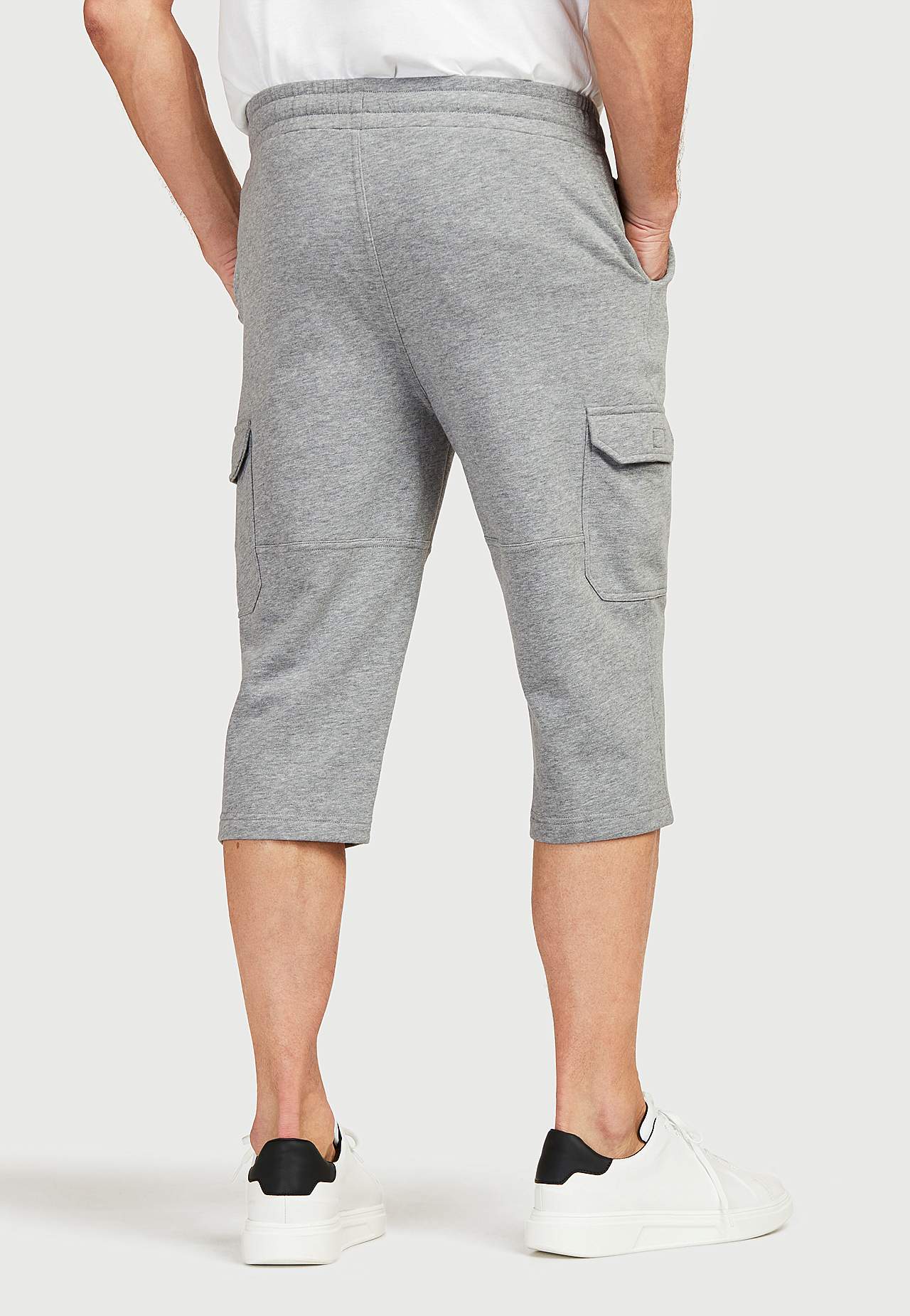 Lange Sweatshirt-Shorts mit Cargo-Taschen Smarty