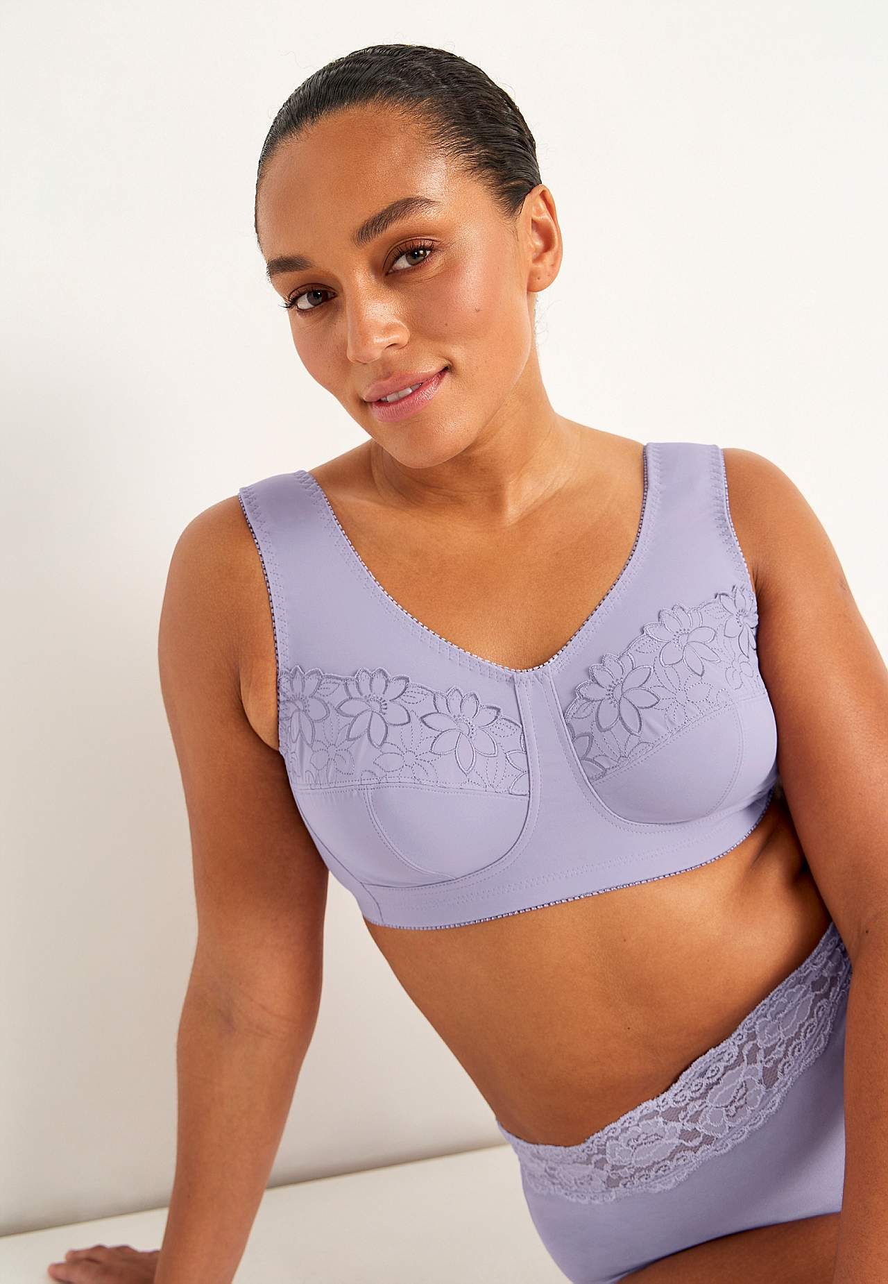 Soft-BH mit Stickerei Lily 2er-Pack