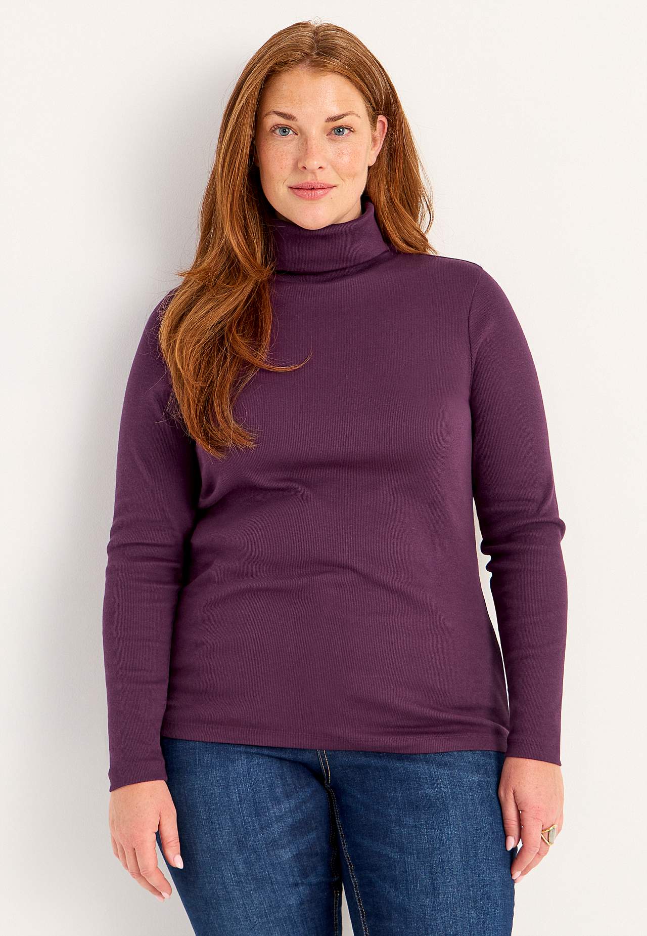 Gerippter Rollkragenpullover aus organischer Baumwolle